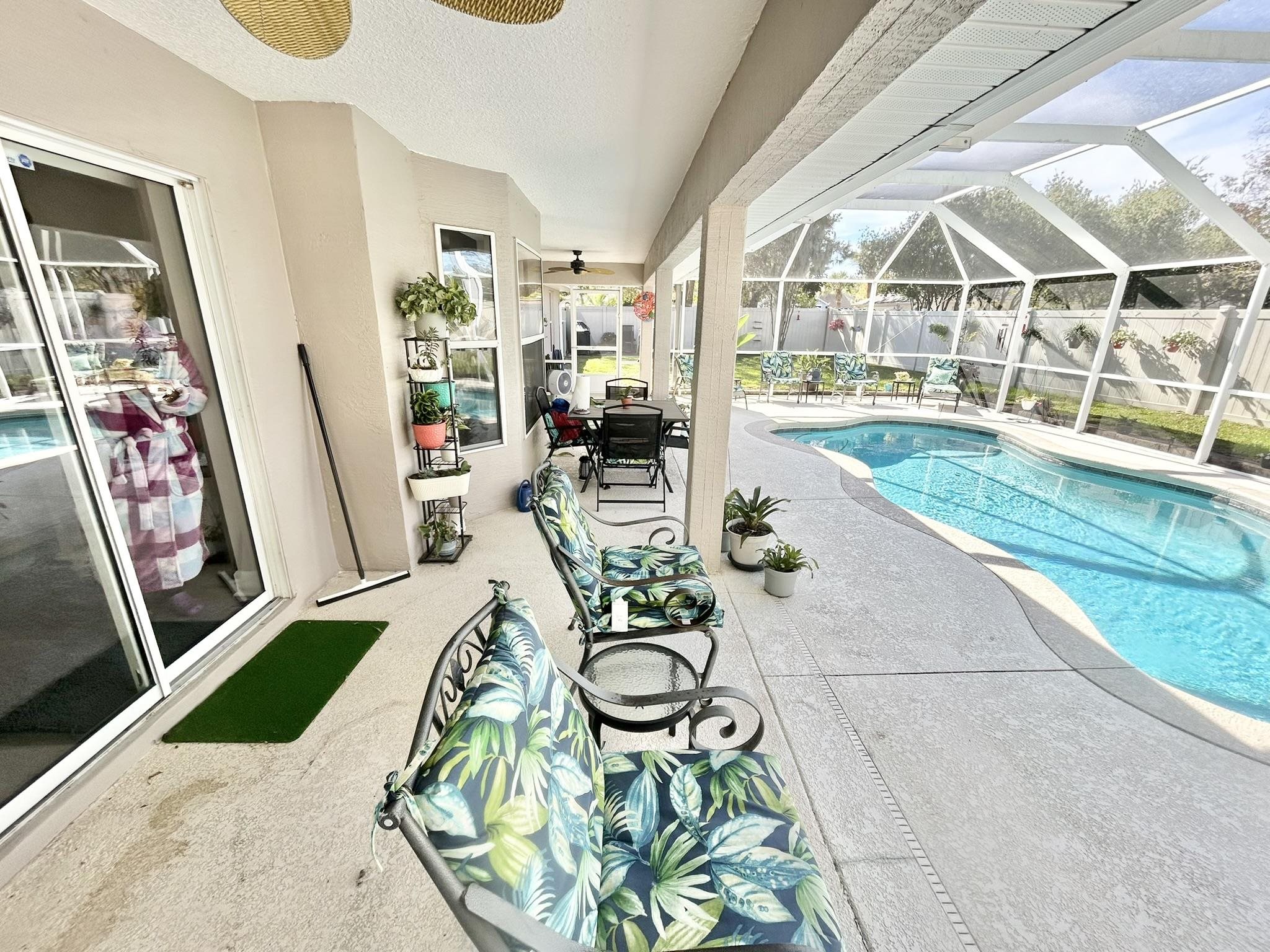 Image 57 of 61 For 209 Saranac Ln