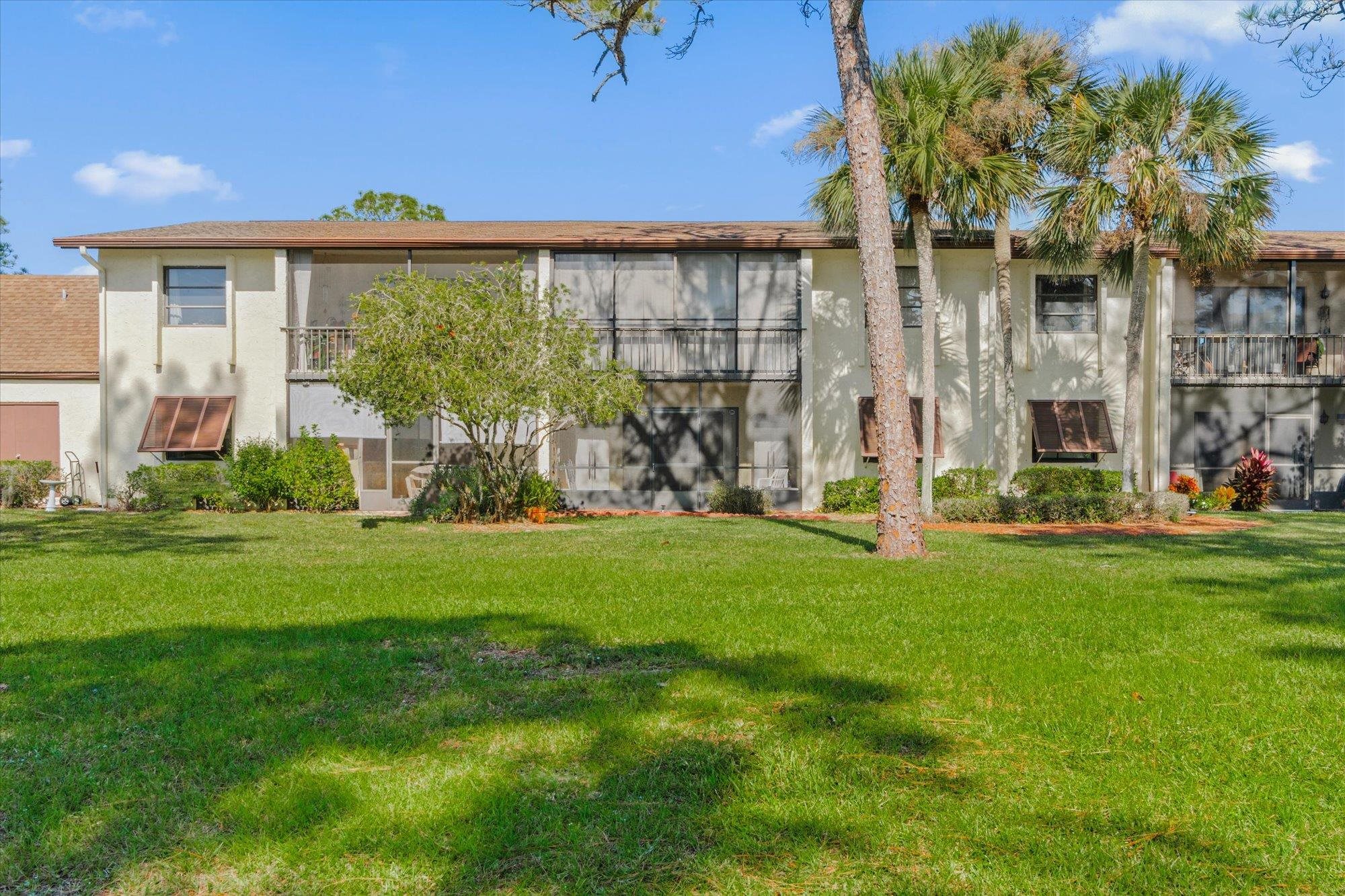 Image 26 of 35 For 600 Domenico Cir  G7