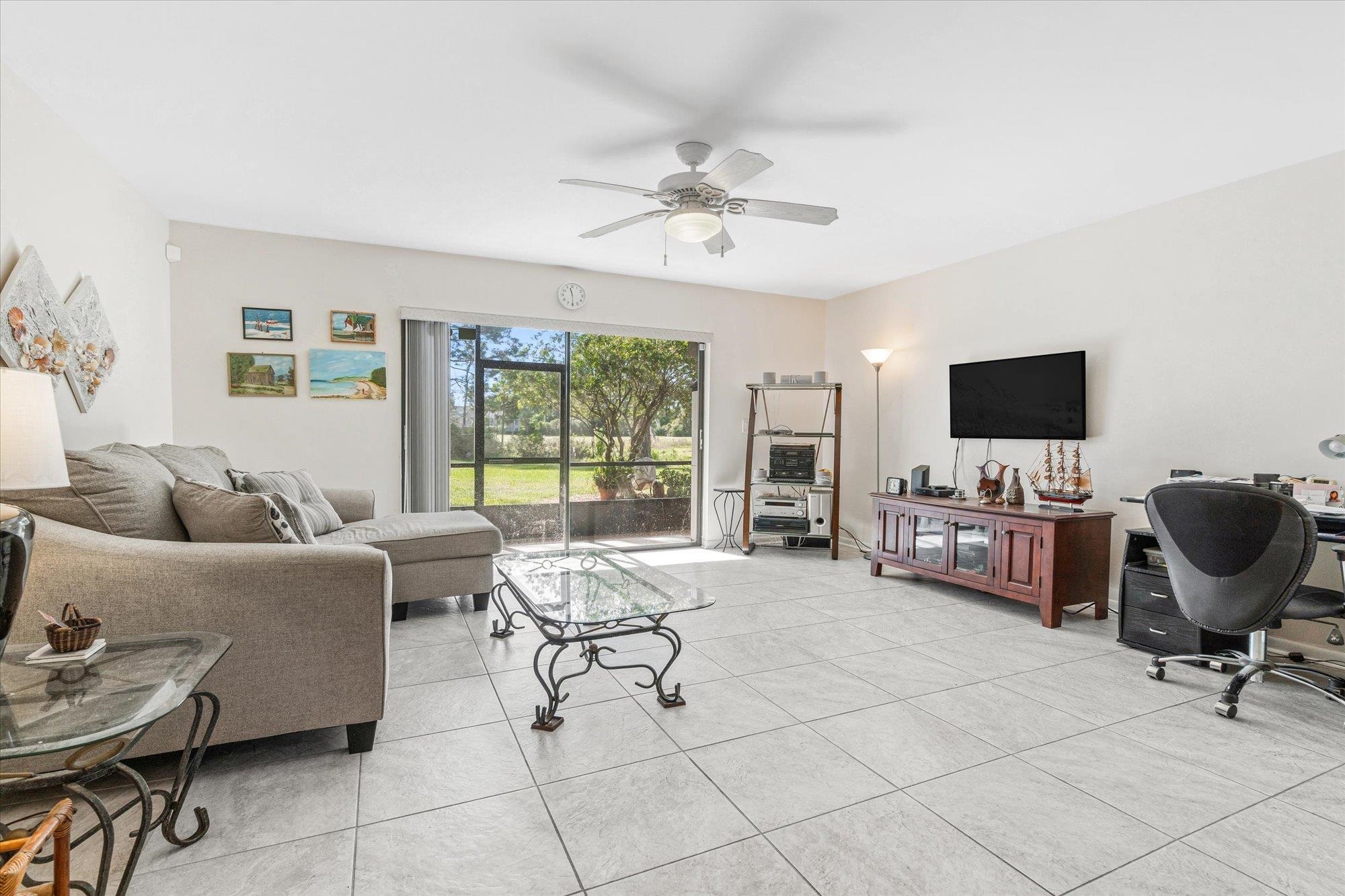 Image 4 of 35 For 600 Domenico Cir  G7