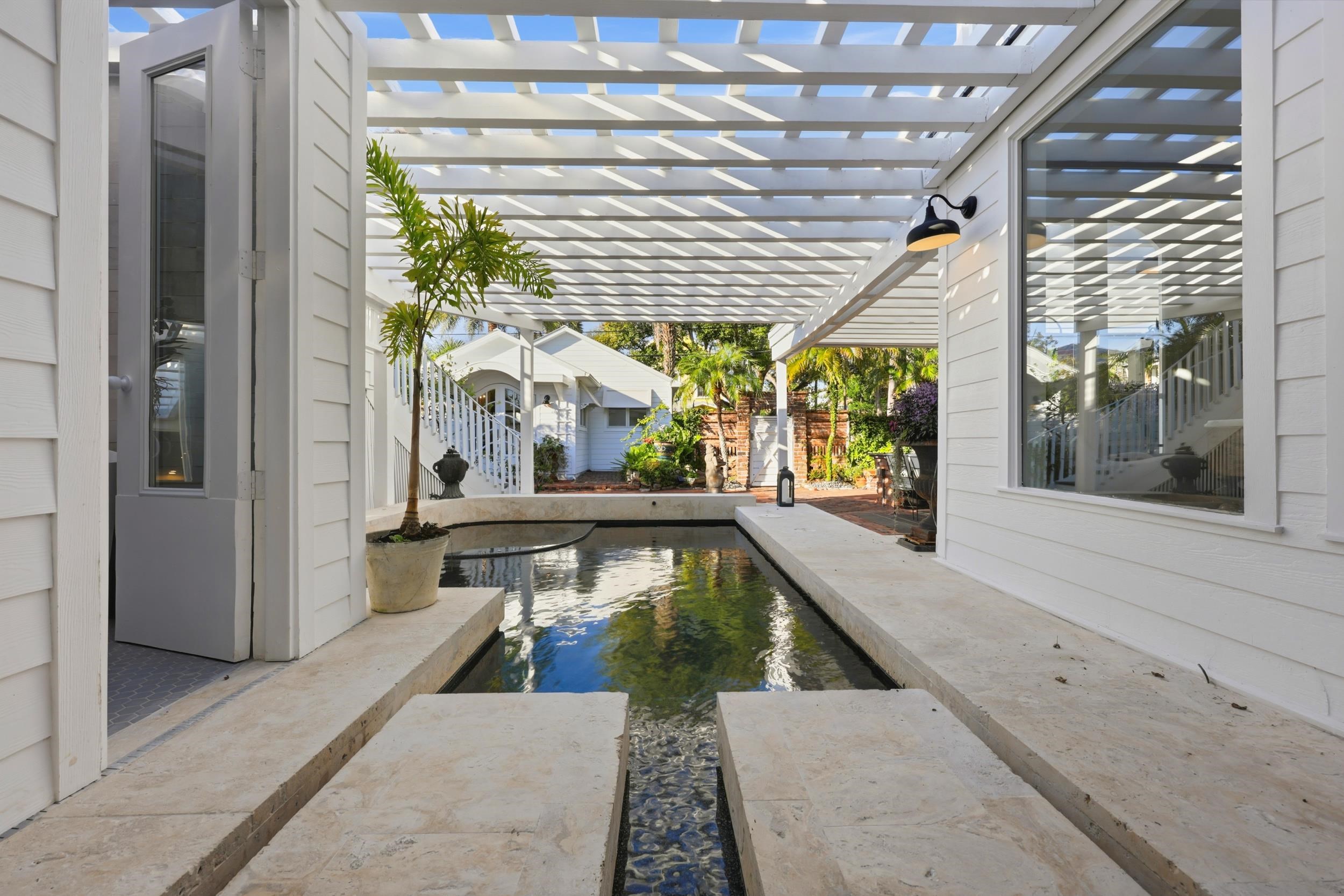 Image 100 of 100 For 153 Washington St