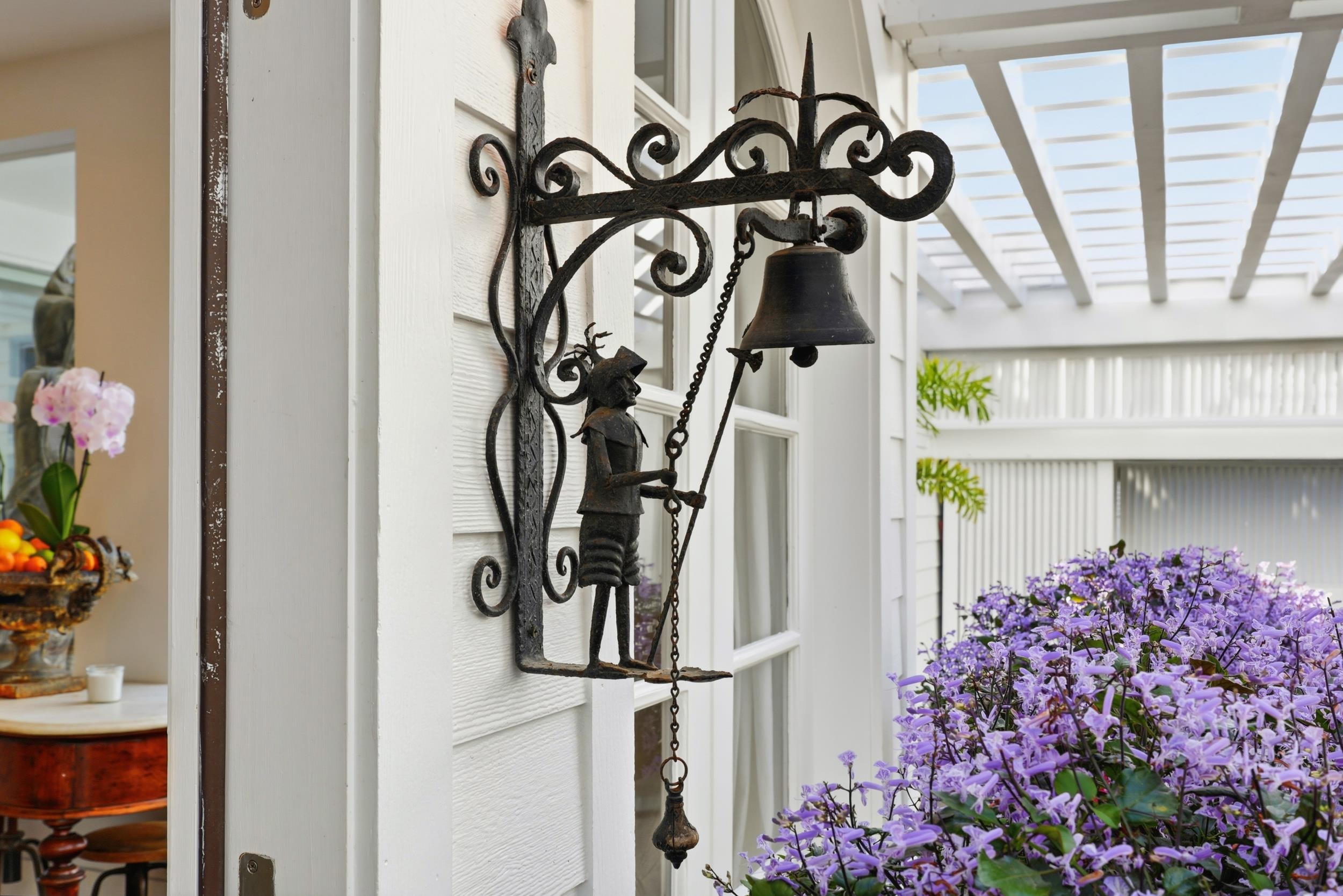 Image 17 of 100 For 153 Washington St