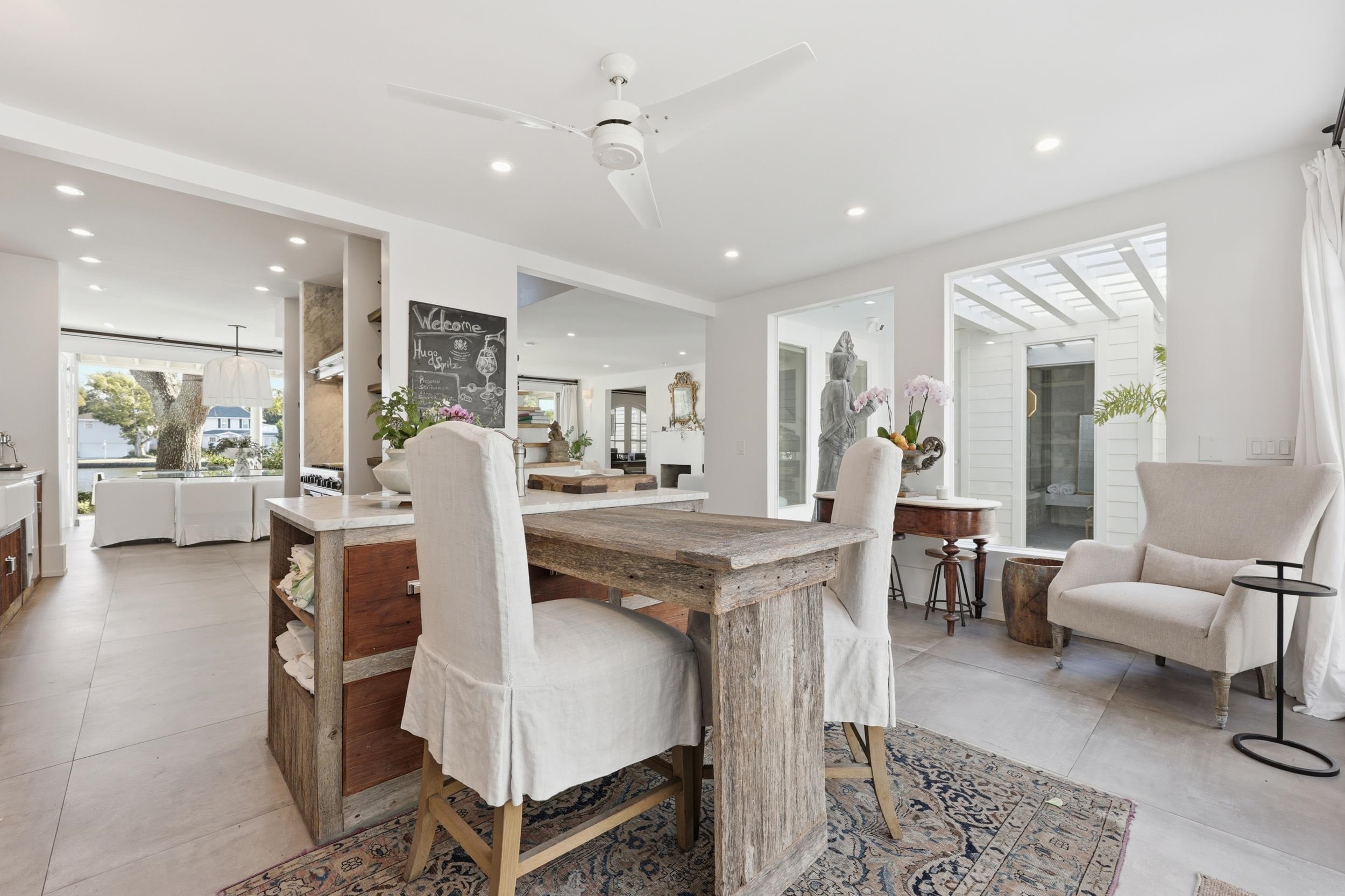 Image 22 of 100 For 153 Washington St