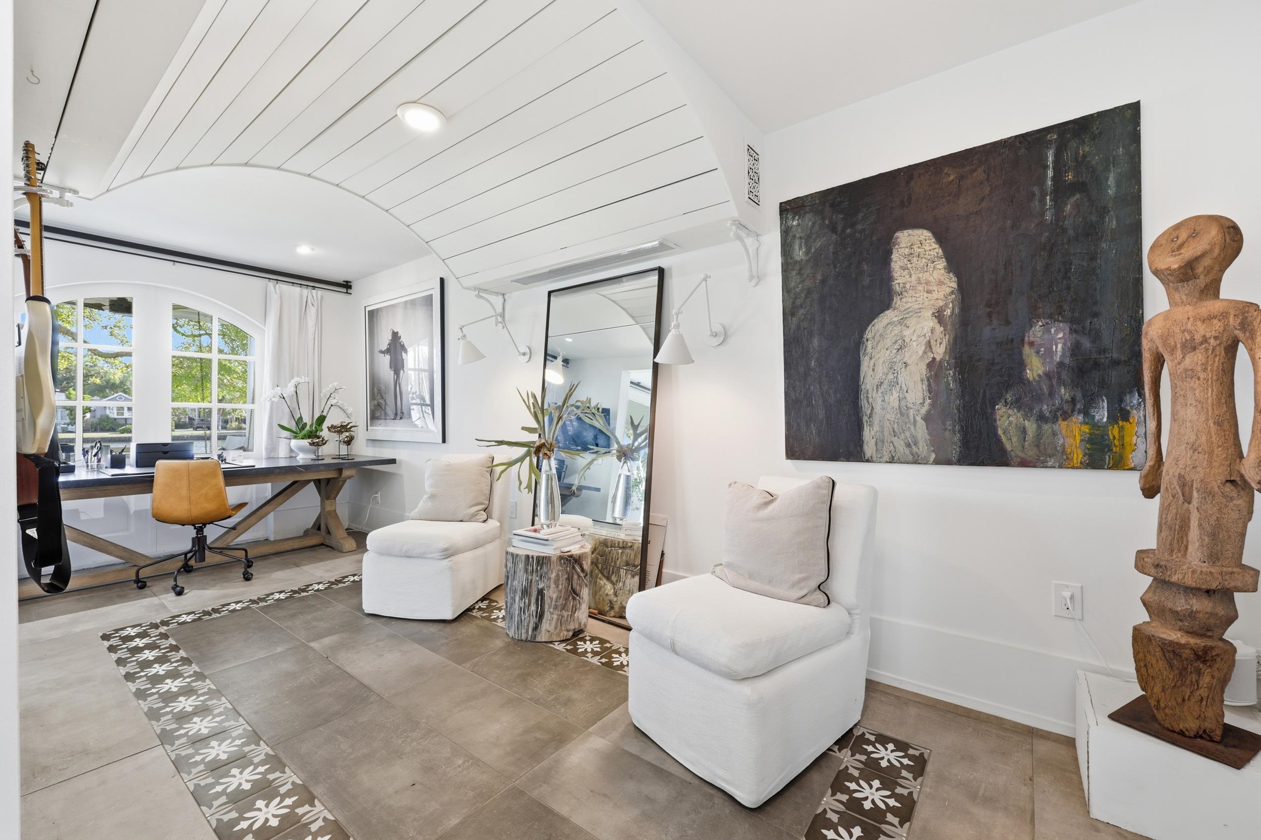 Image 44 of 100 For 153 Washington St