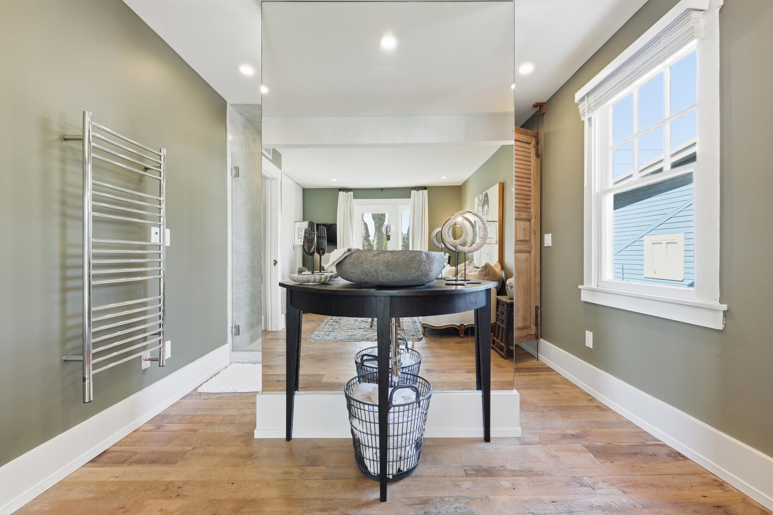 Image 64 of 100 For 153 Washington St