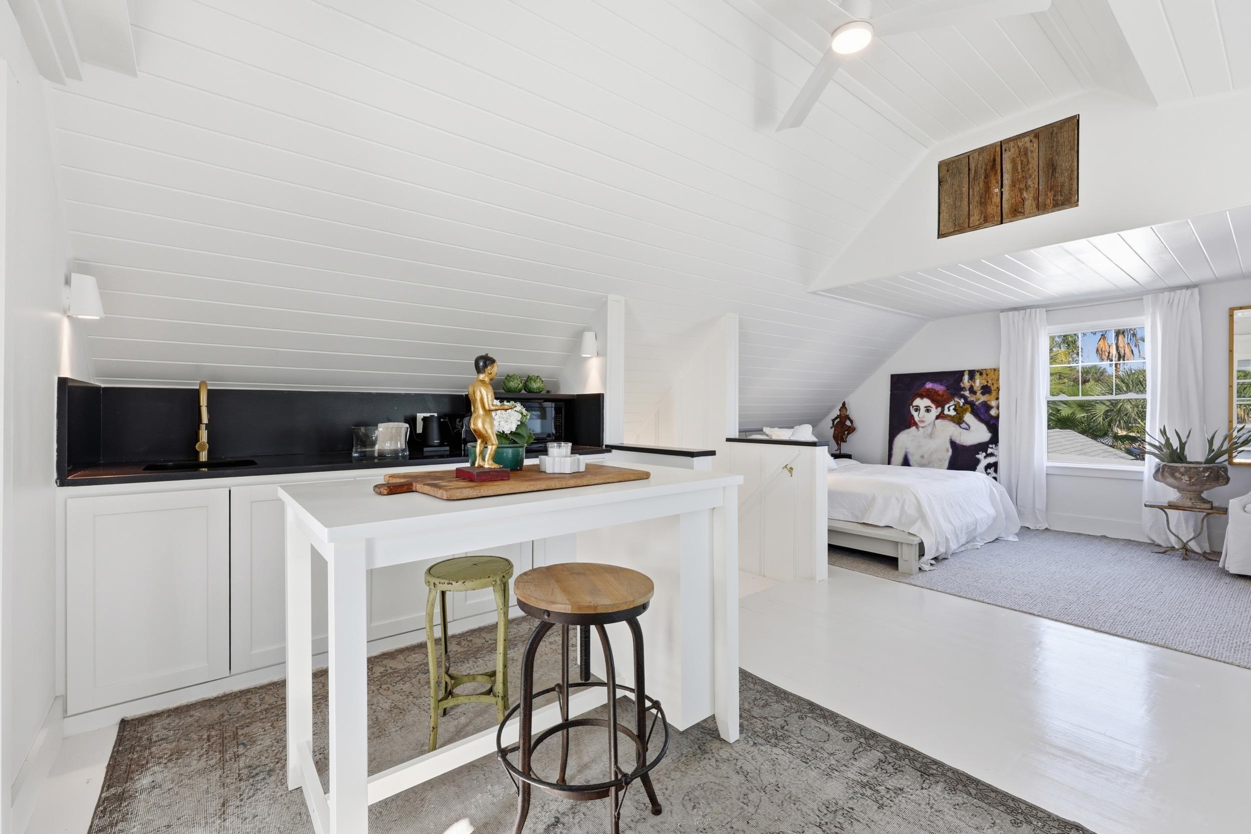 Image 74 of 100 For 153 Washington St