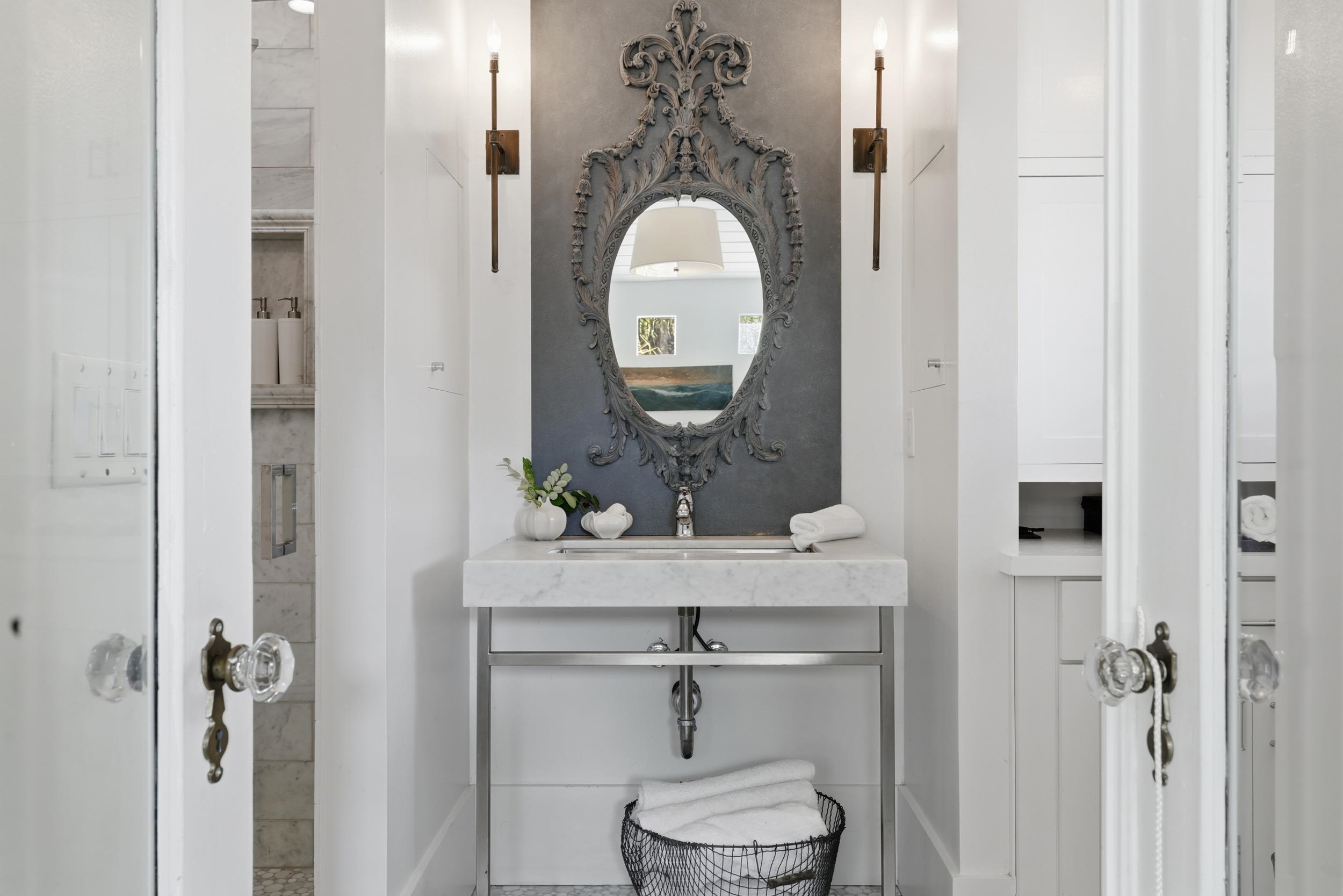 Image 91 of 100 For 153 Washington St