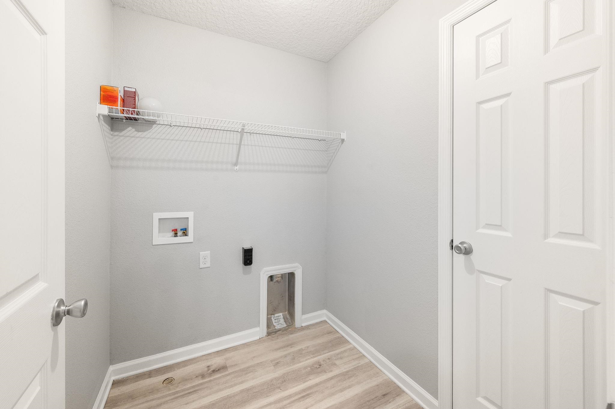 Image 24 of 35 For 113 Islander Dr