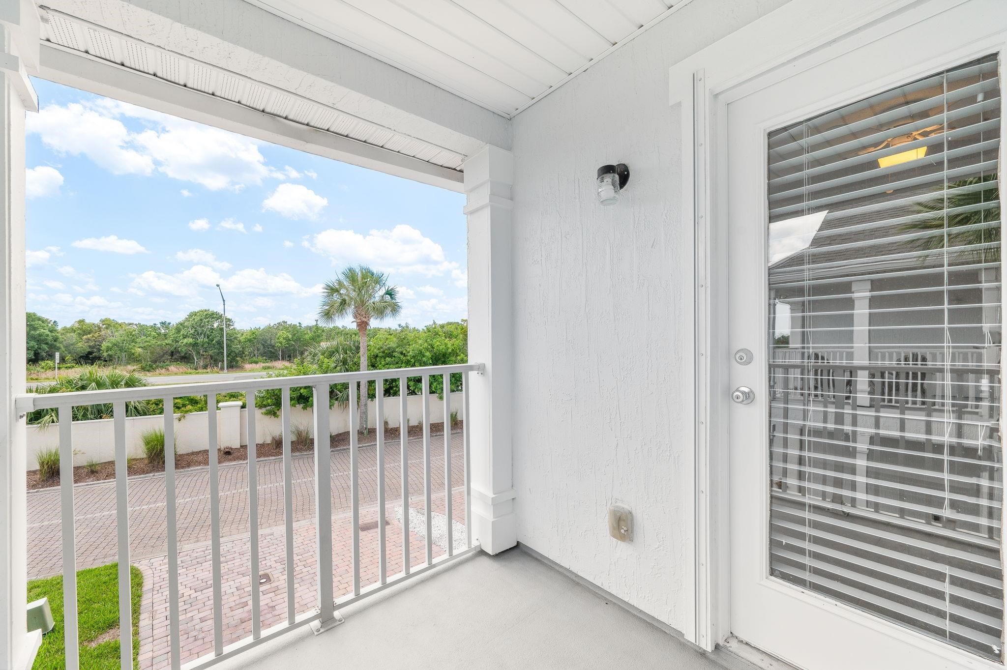 Image 28 of 35 For 113 Islander Dr