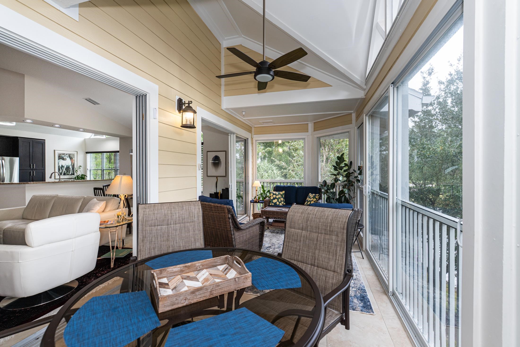 Image 17 of 95 For 335 Shore Cir N 1021