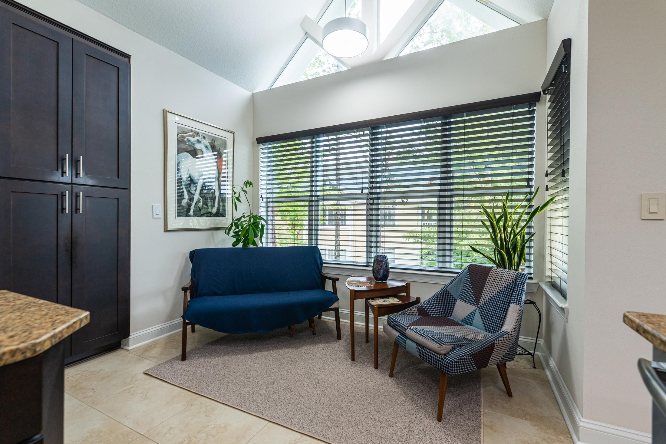 Image 39 of 95 For 335 Shore Cir N 1021