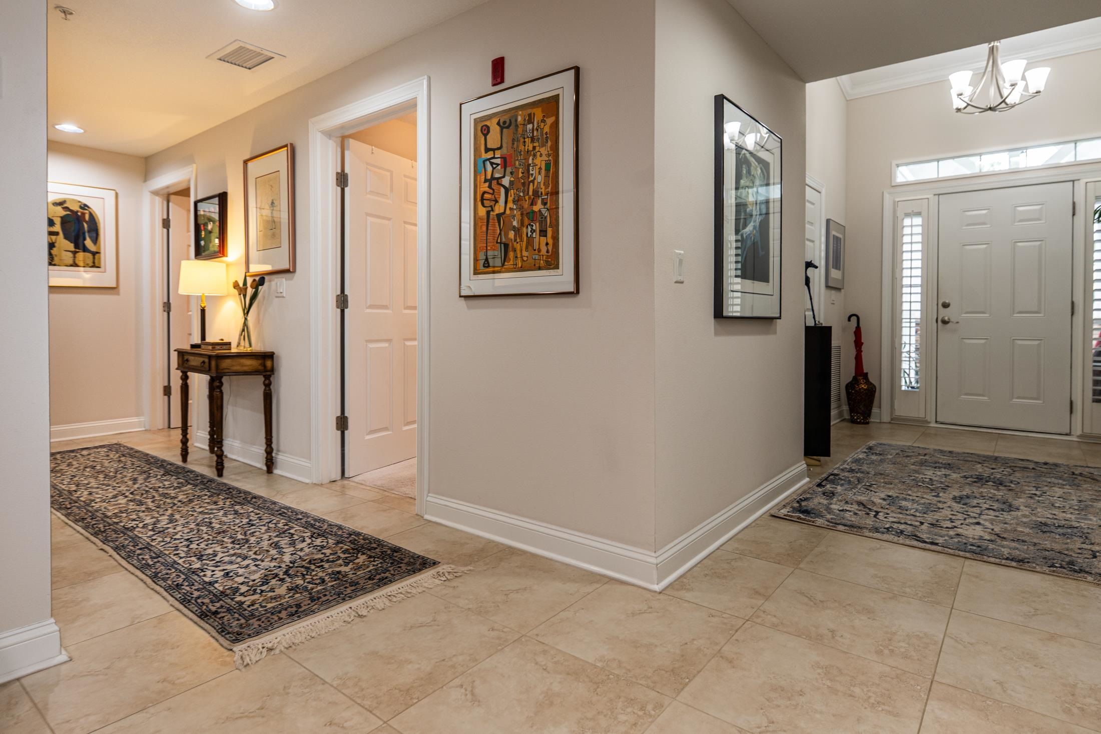 Image 49 of 95 For 335 Shore Cir N 1021