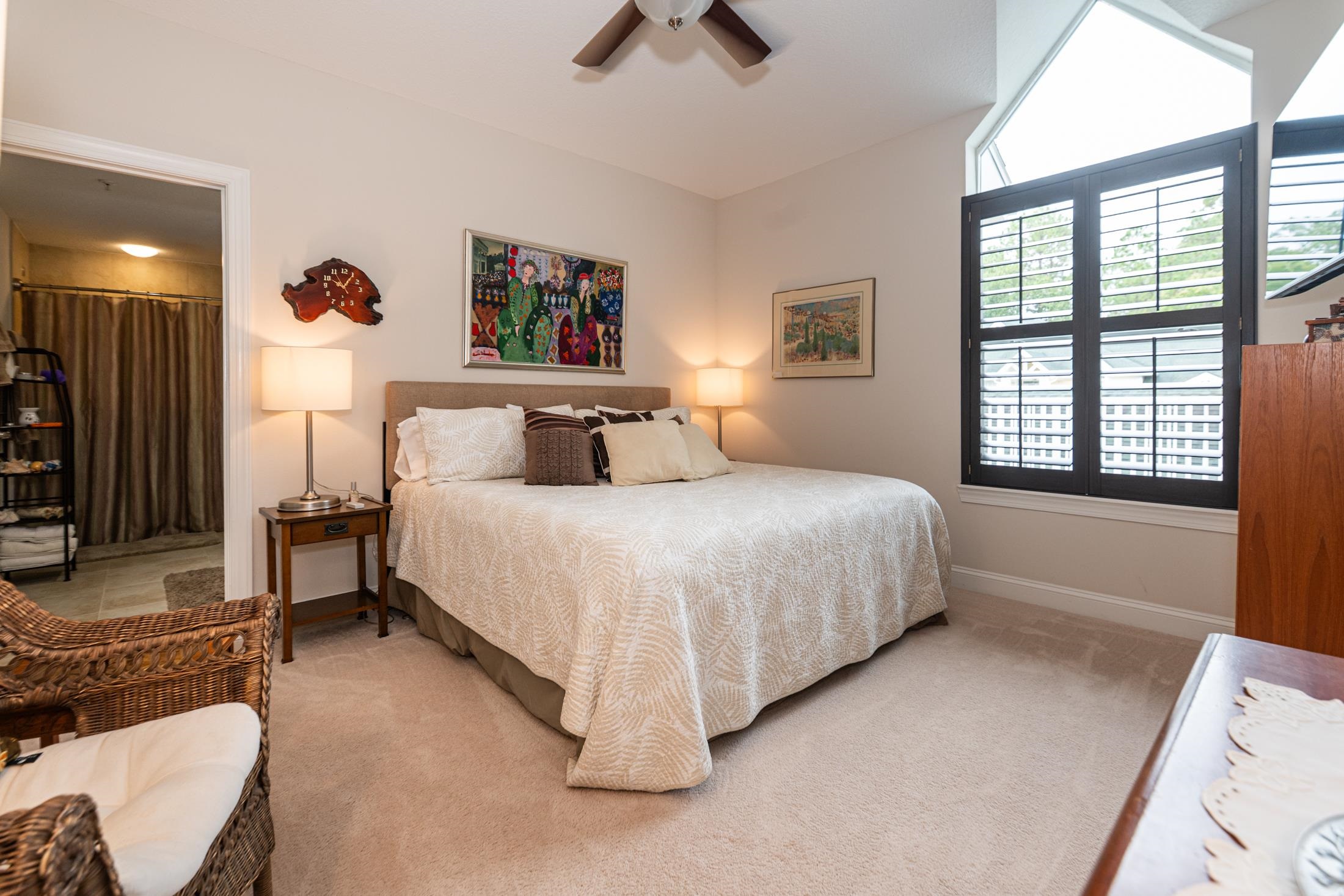 Image 50 of 95 For 335 Shore Cir N 1021