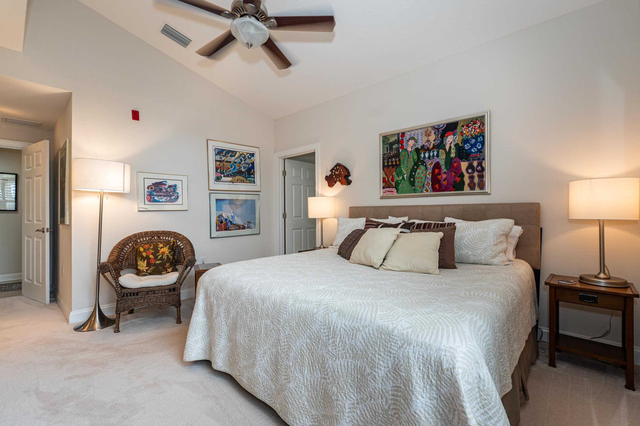 Image 51 of 95 For 335 Shore Cir N 1021