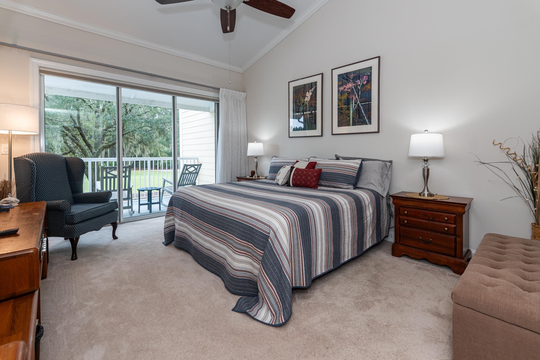 Image 65 of 95 For 335 Shore Cir N 1021