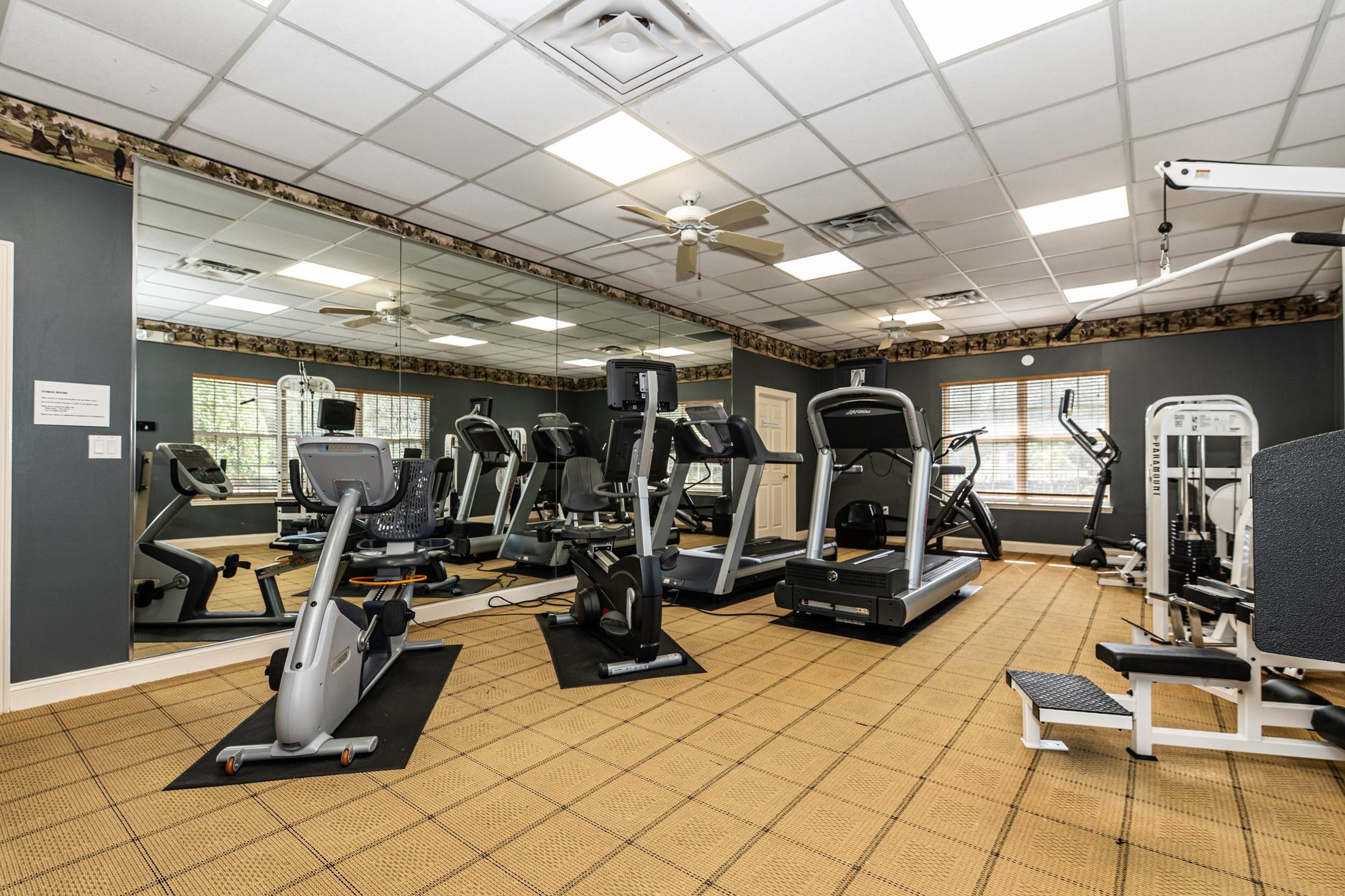 Image 88 of 95 For 335 Shore Cir N 1021