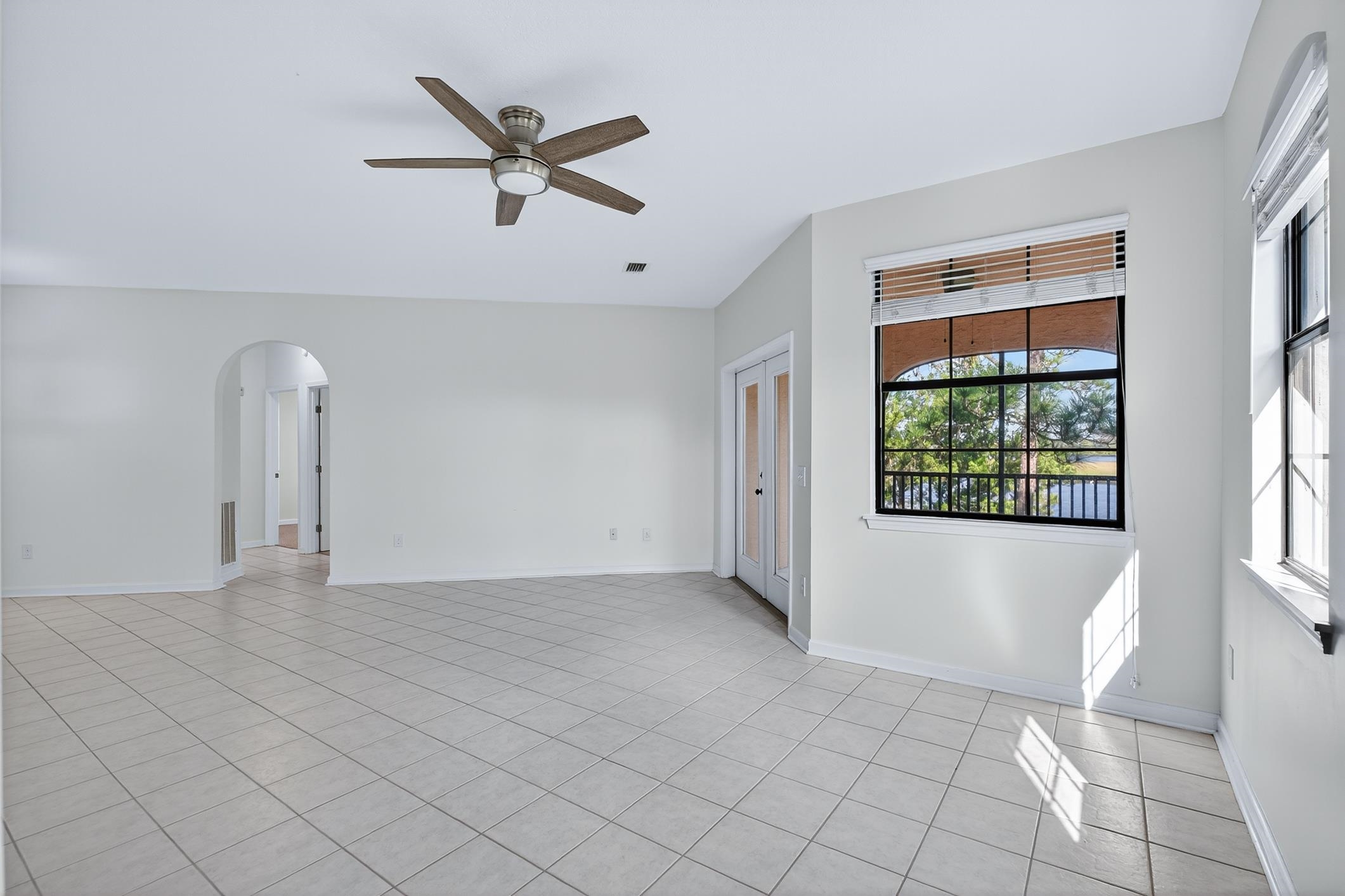 Image 15 of 60 For 3323 Haley Pointe Rd