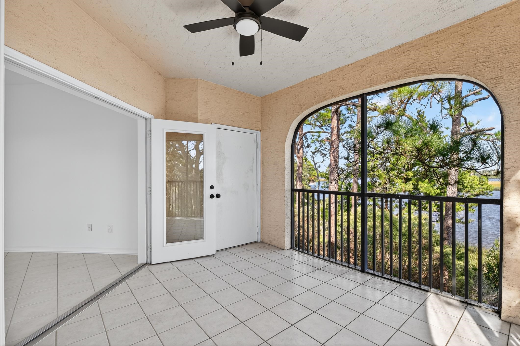 Image 34 of 60 For 3323 Haley Pointe Rd