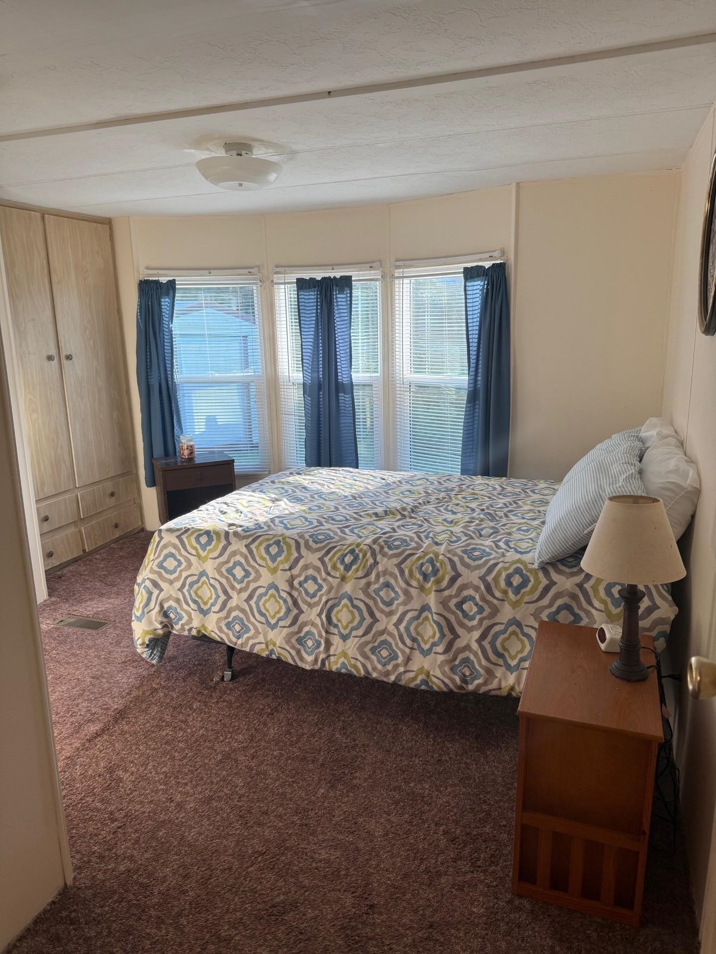 Image 6 of 11 For 106 Shara Ln