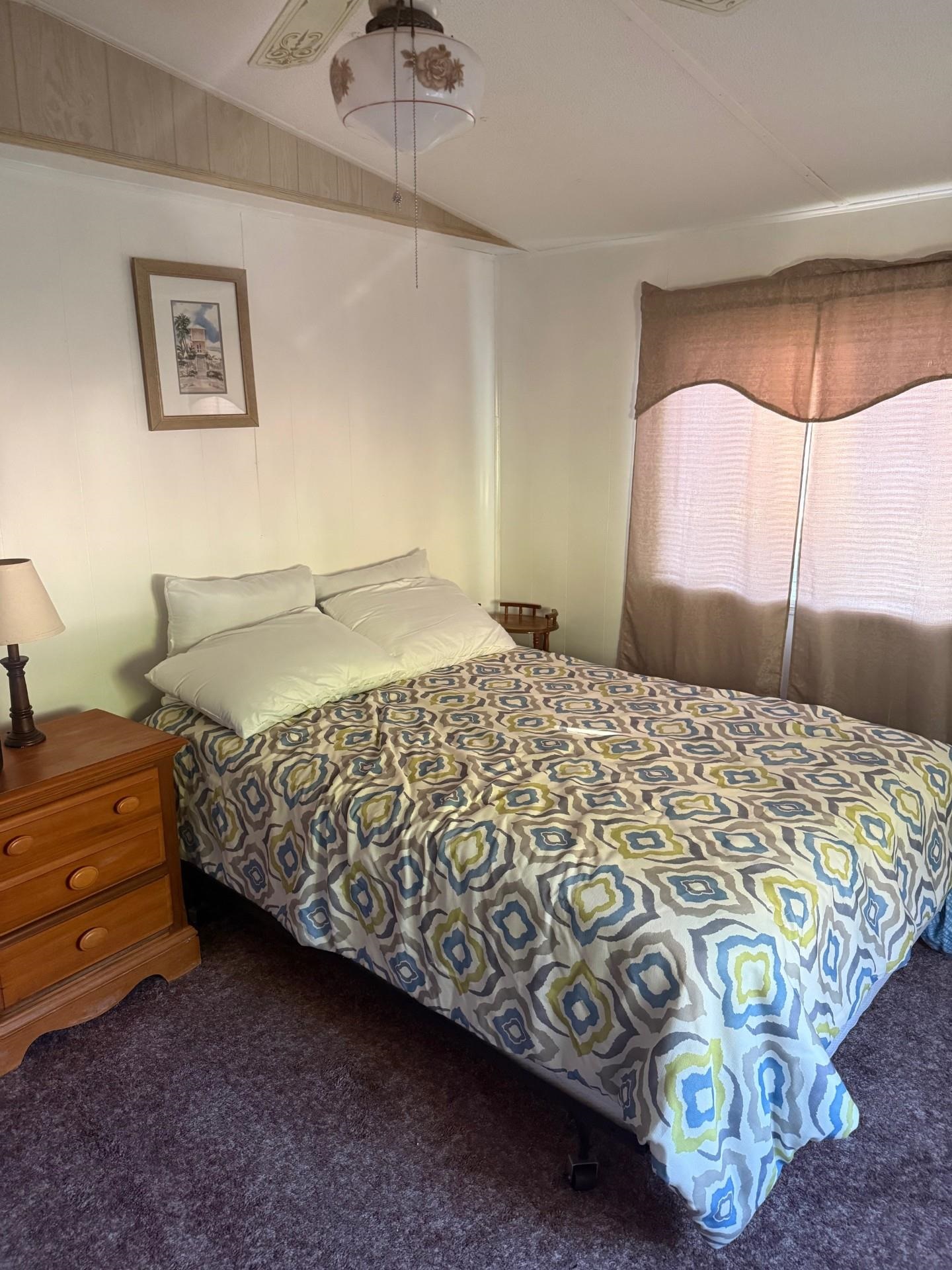 Image 7 of 11 For 106 Shara Ln