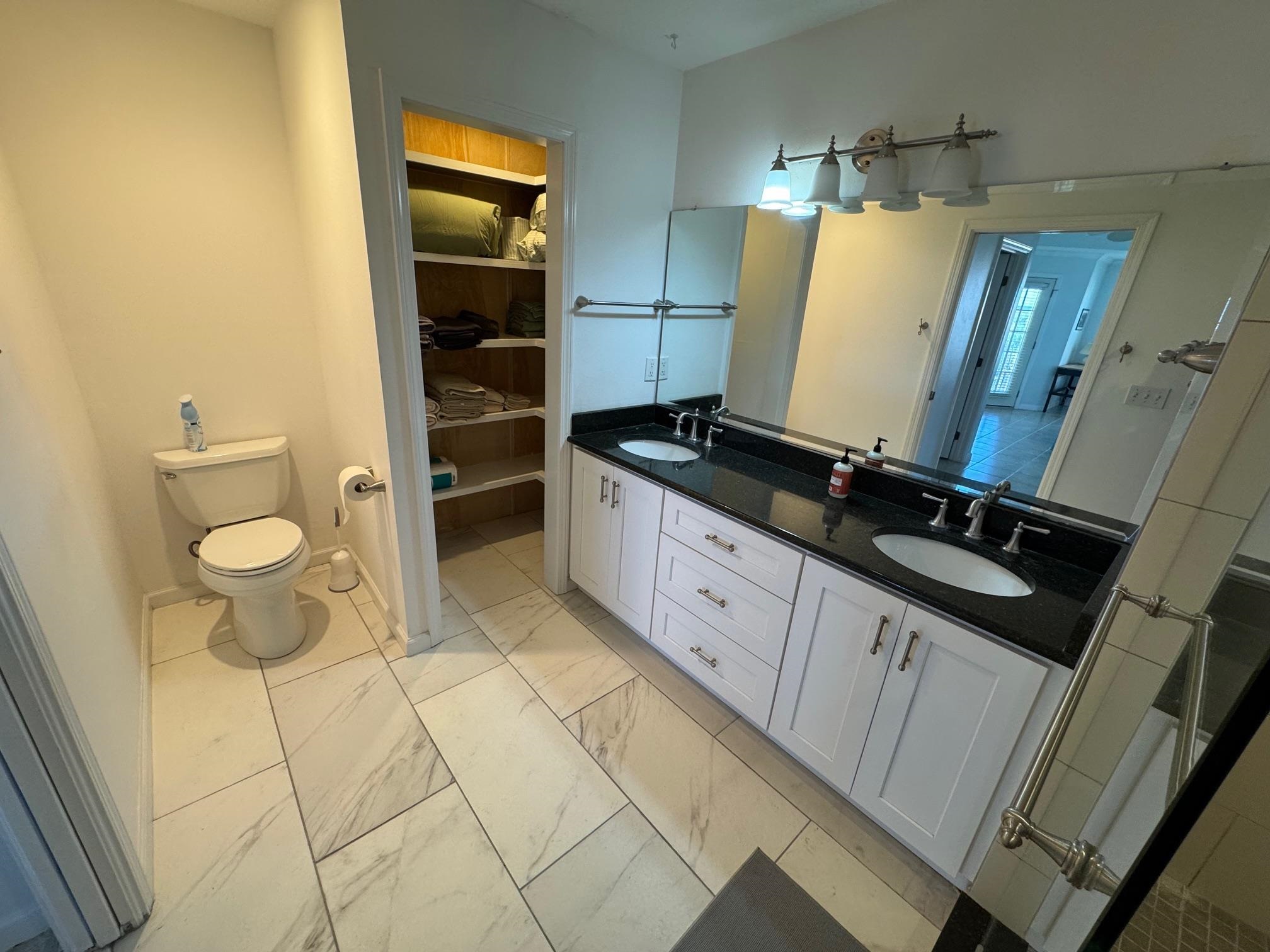 Image 22 of 31 For 264 Gibraltar Ct #309