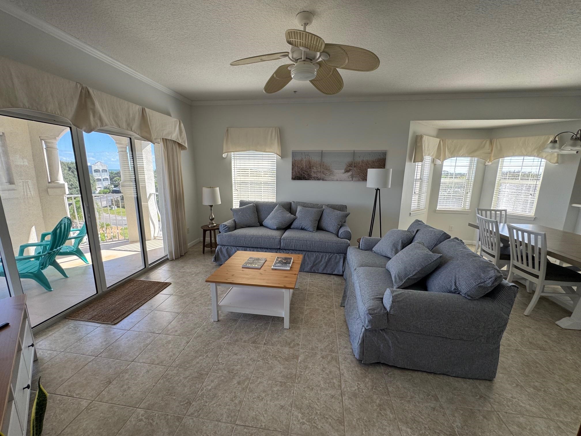 Image 9 of 31 For 264 Gibraltar Ct #309