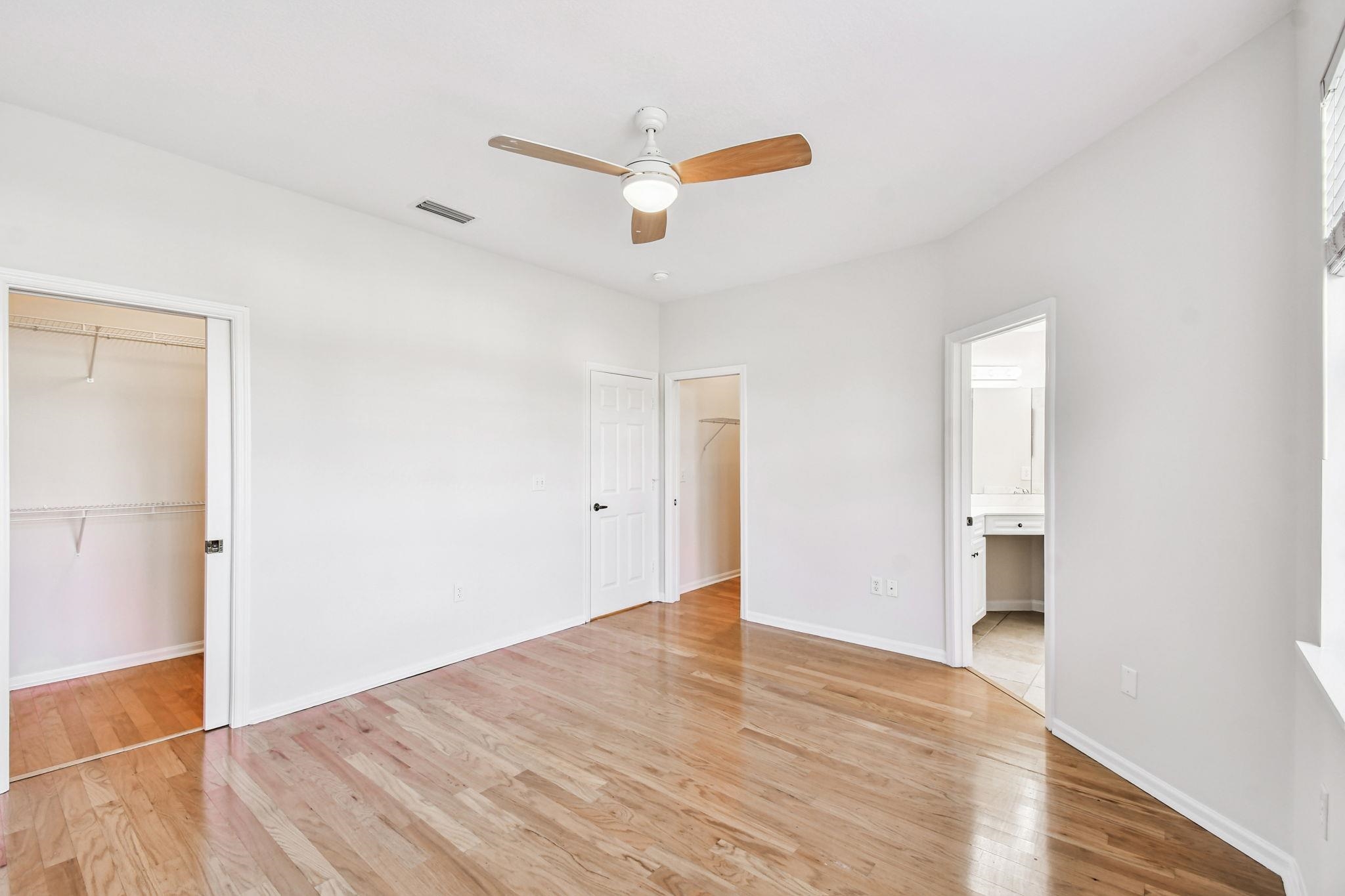 Image 18 of 55 For 4515 Serena Circle