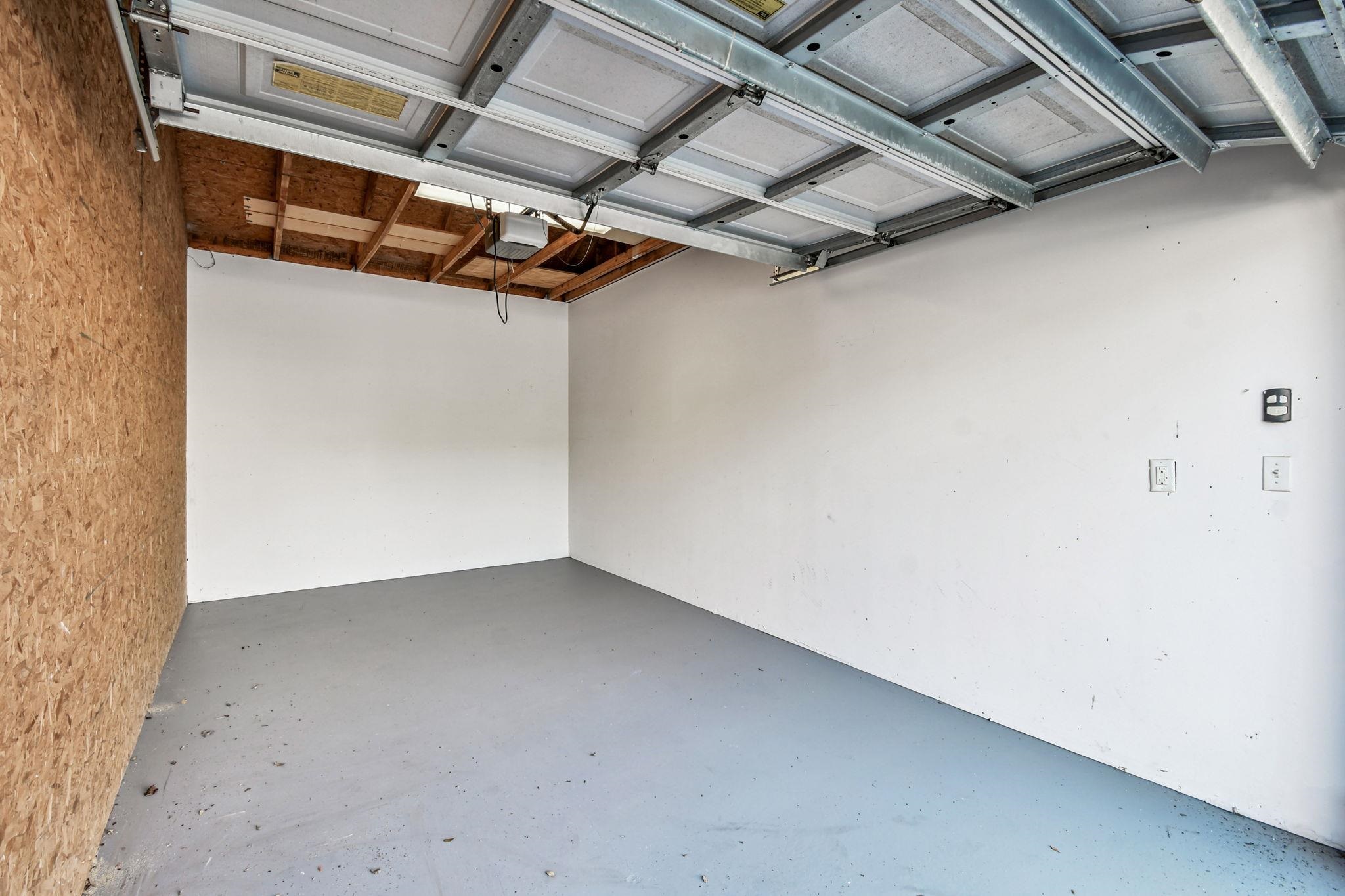 Image 31 of 55 For 4515 Serena Circle