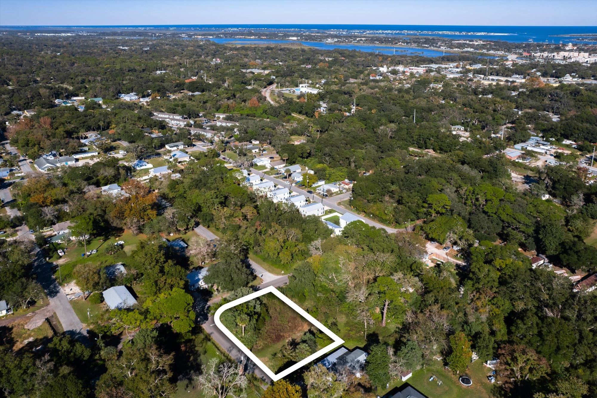 Image 24 of 38 For 600 Alexander St