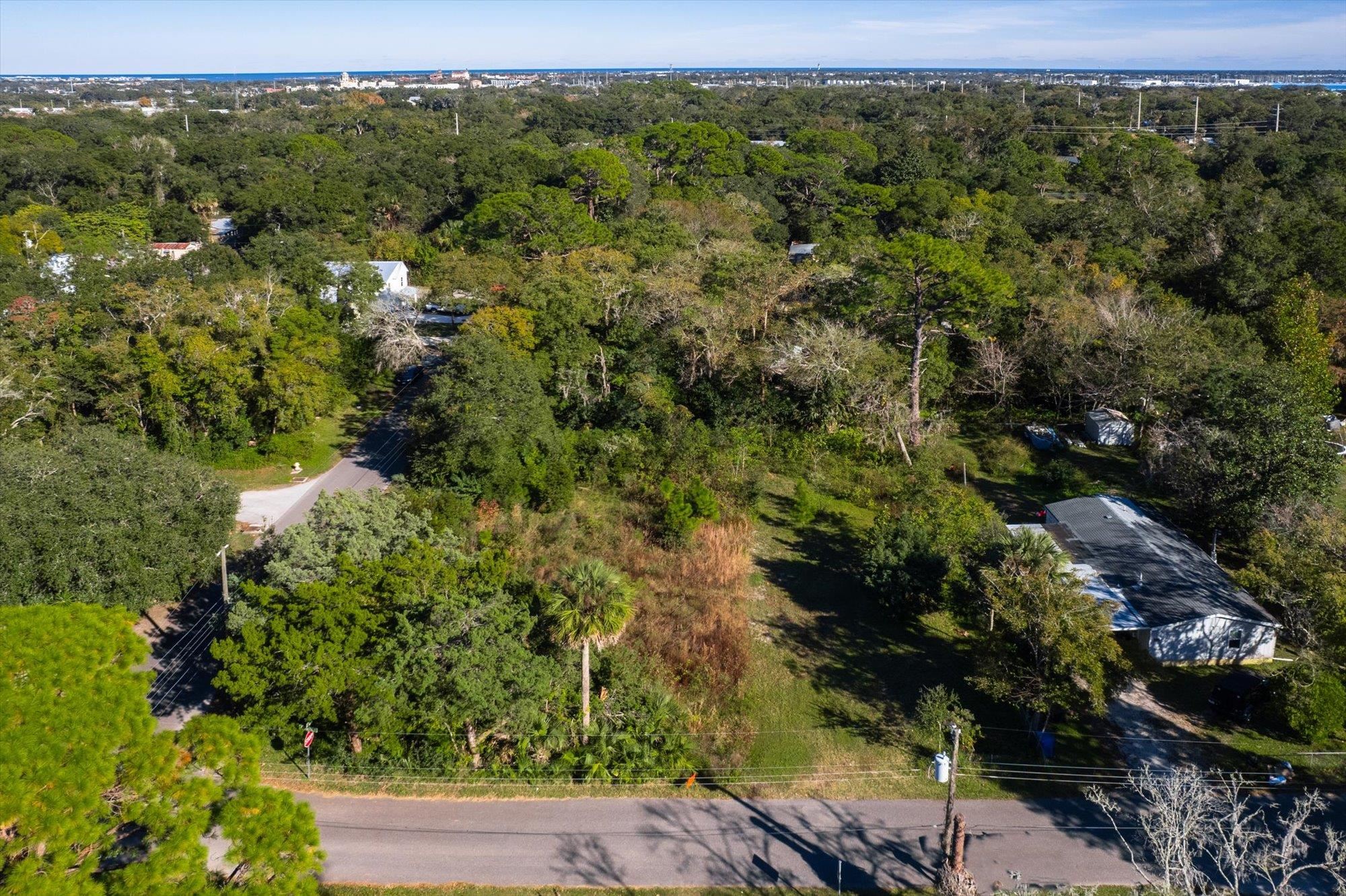 Image 5 of 38 For 600 Alexander St