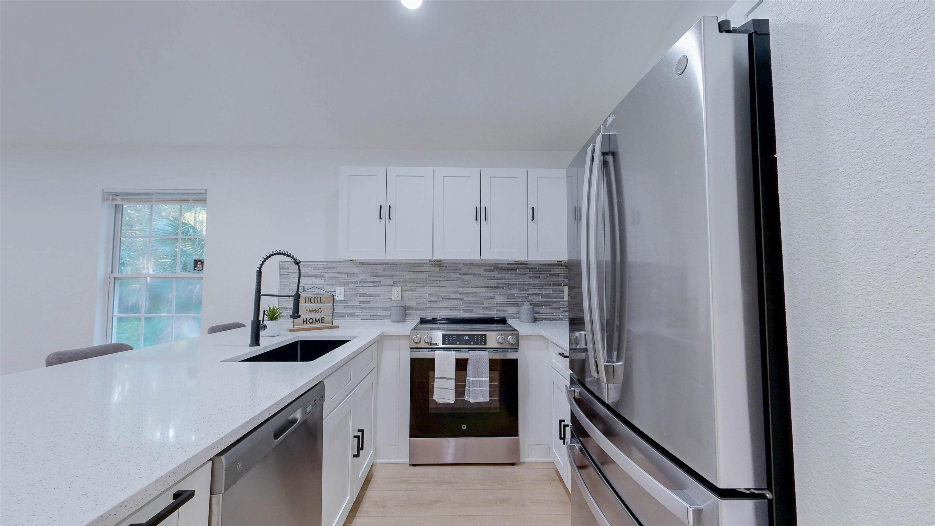 Image 4 of 24 For 1125 Tocoi Rd