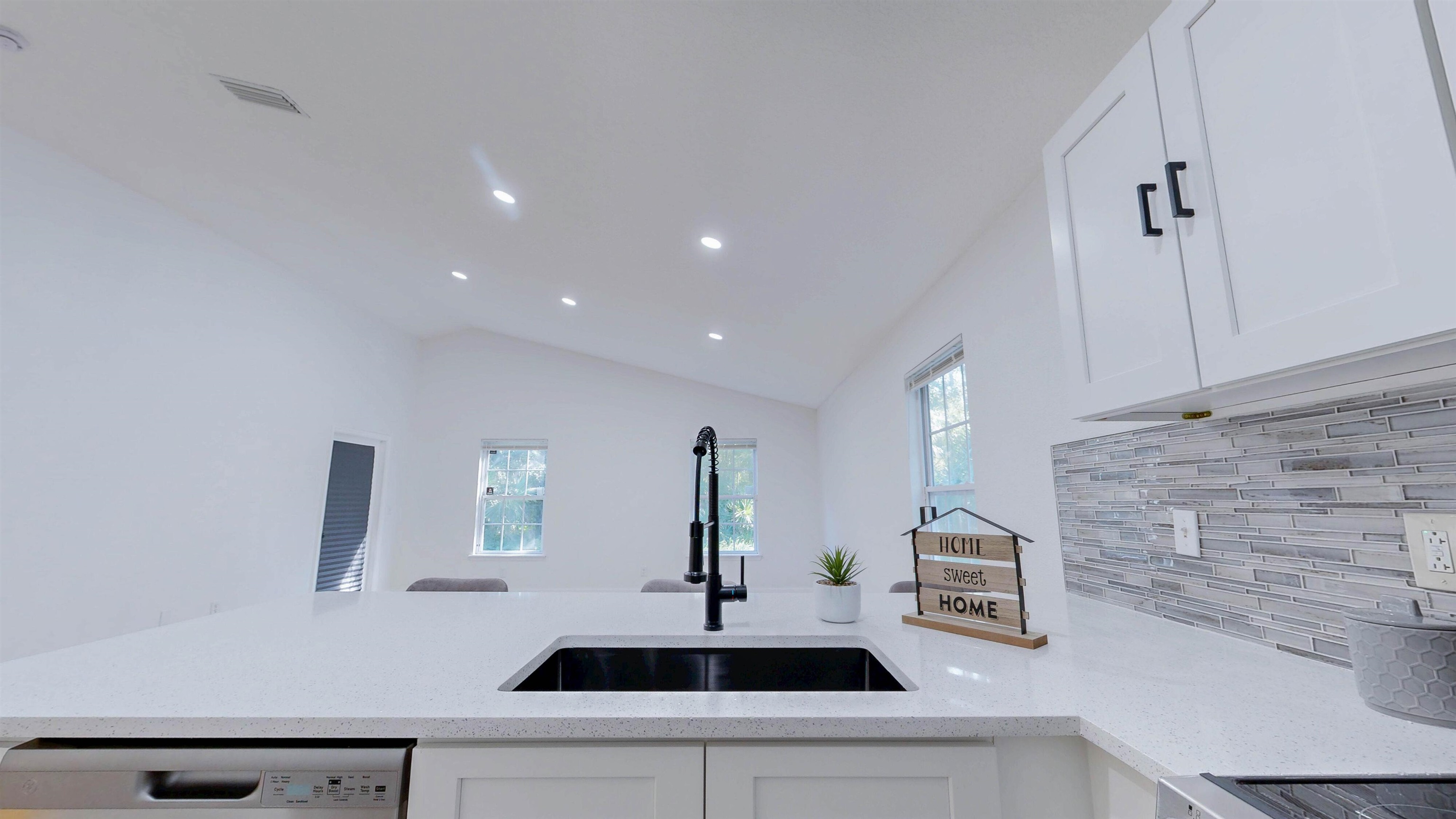 Image 5 of 24 For 1125 Tocoi Rd