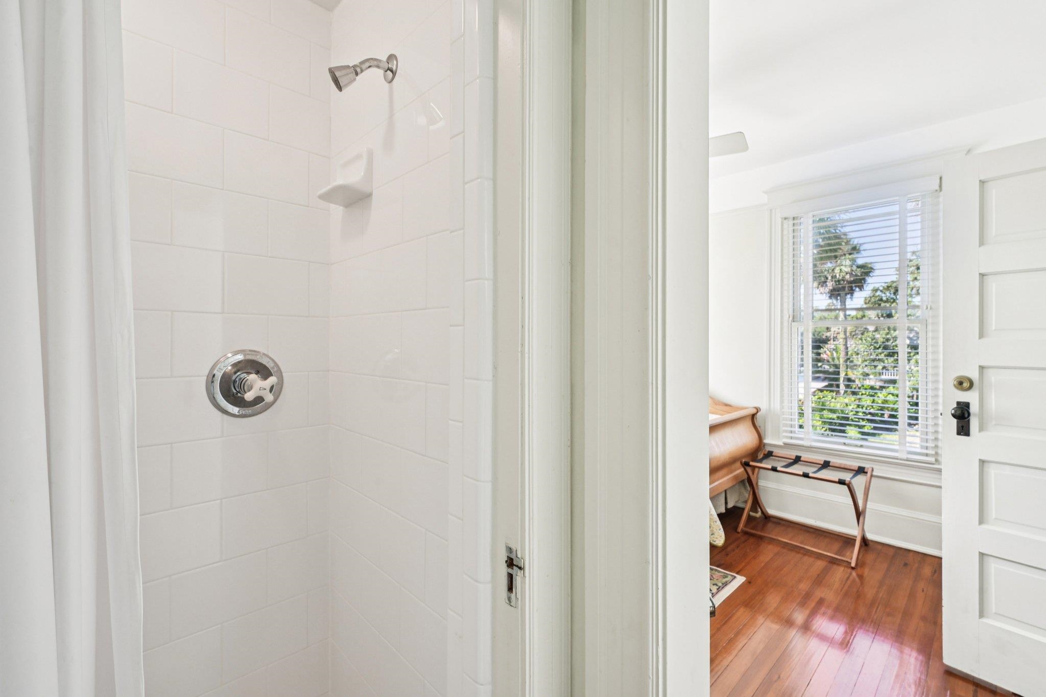 Image 47 of 94 For 178 Avenida Menendez