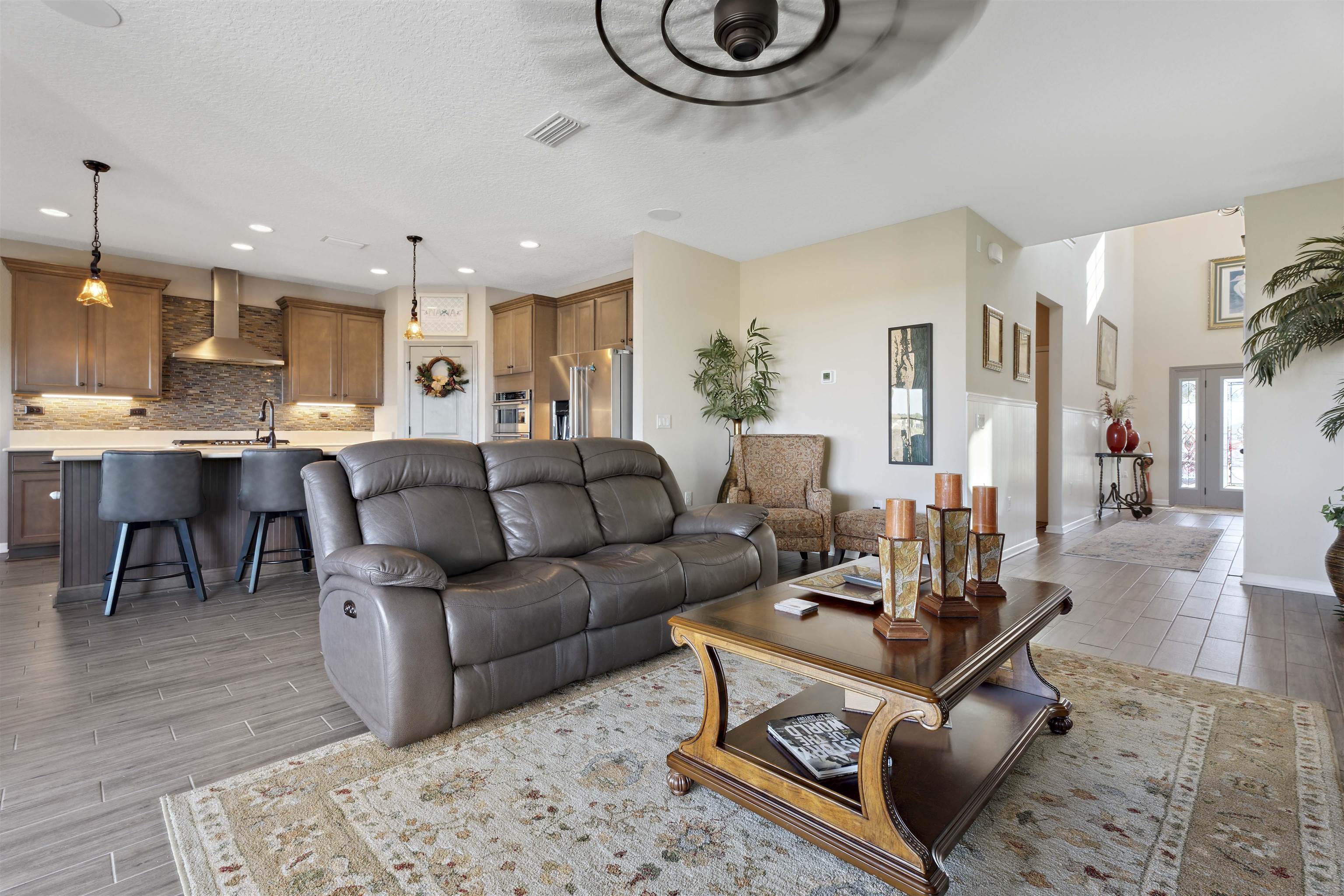 Image 23 of 75 For 62 Guanahani Trl