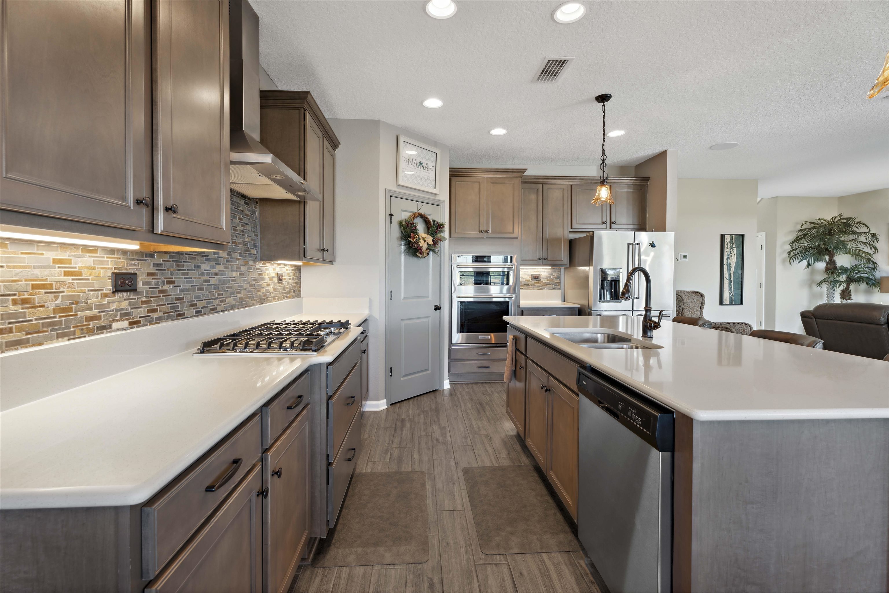 Image 27 of 75 For 62 Guanahani Trl