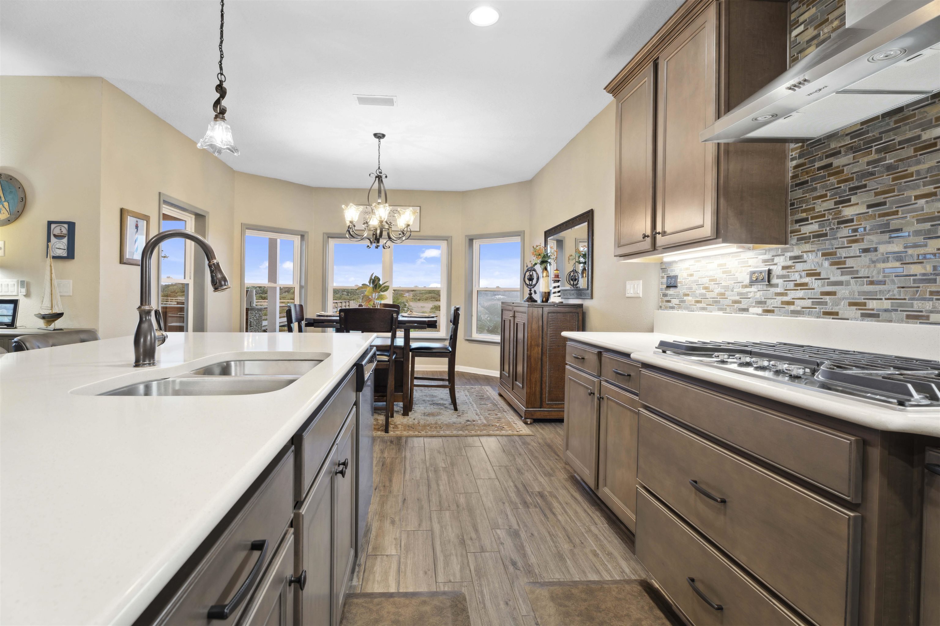 Image 29 of 75 For 62 Guanahani Trl