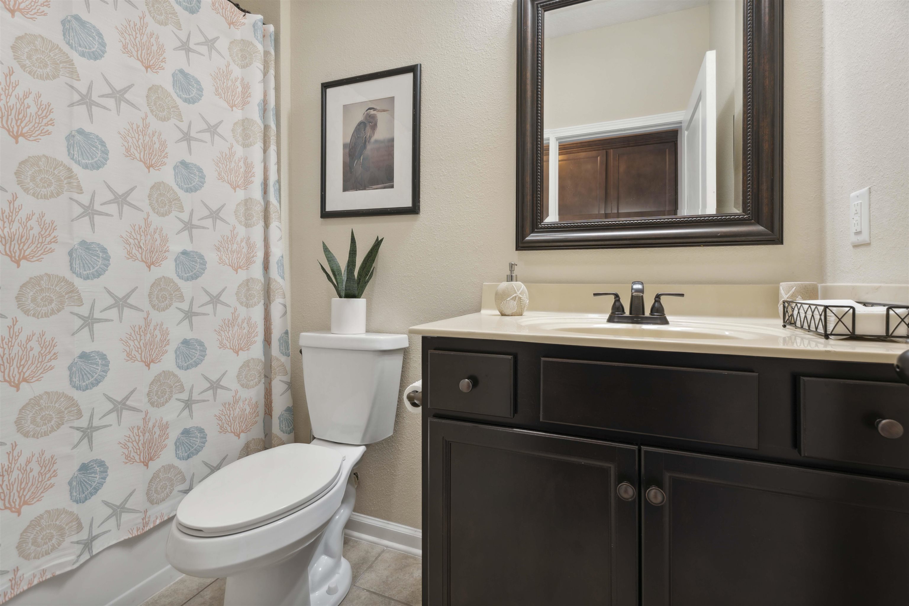 Image 35 of 75 For 62 Guanahani Trl