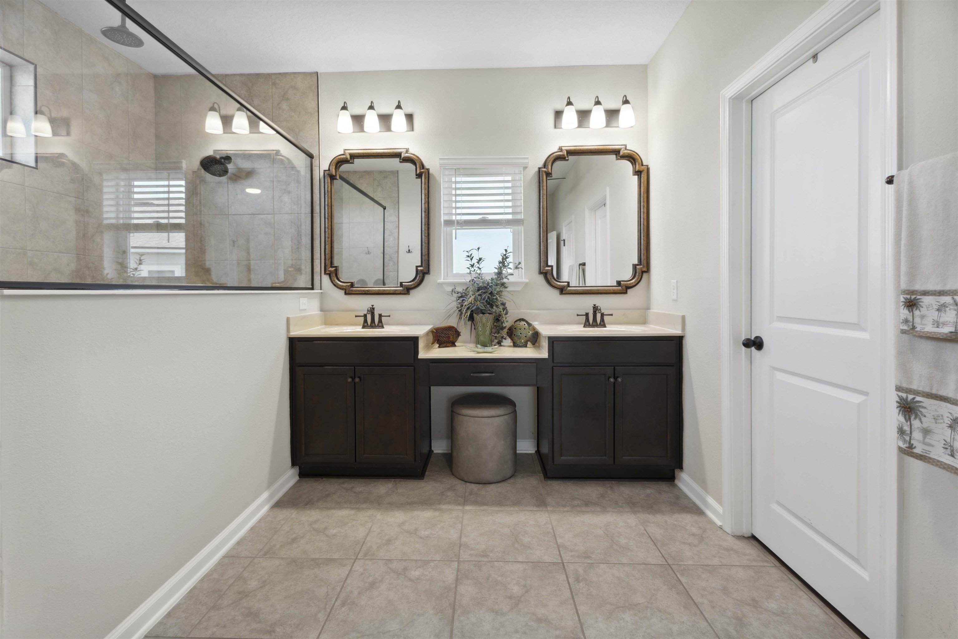 Image 42 of 75 For 62 Guanahani Trl