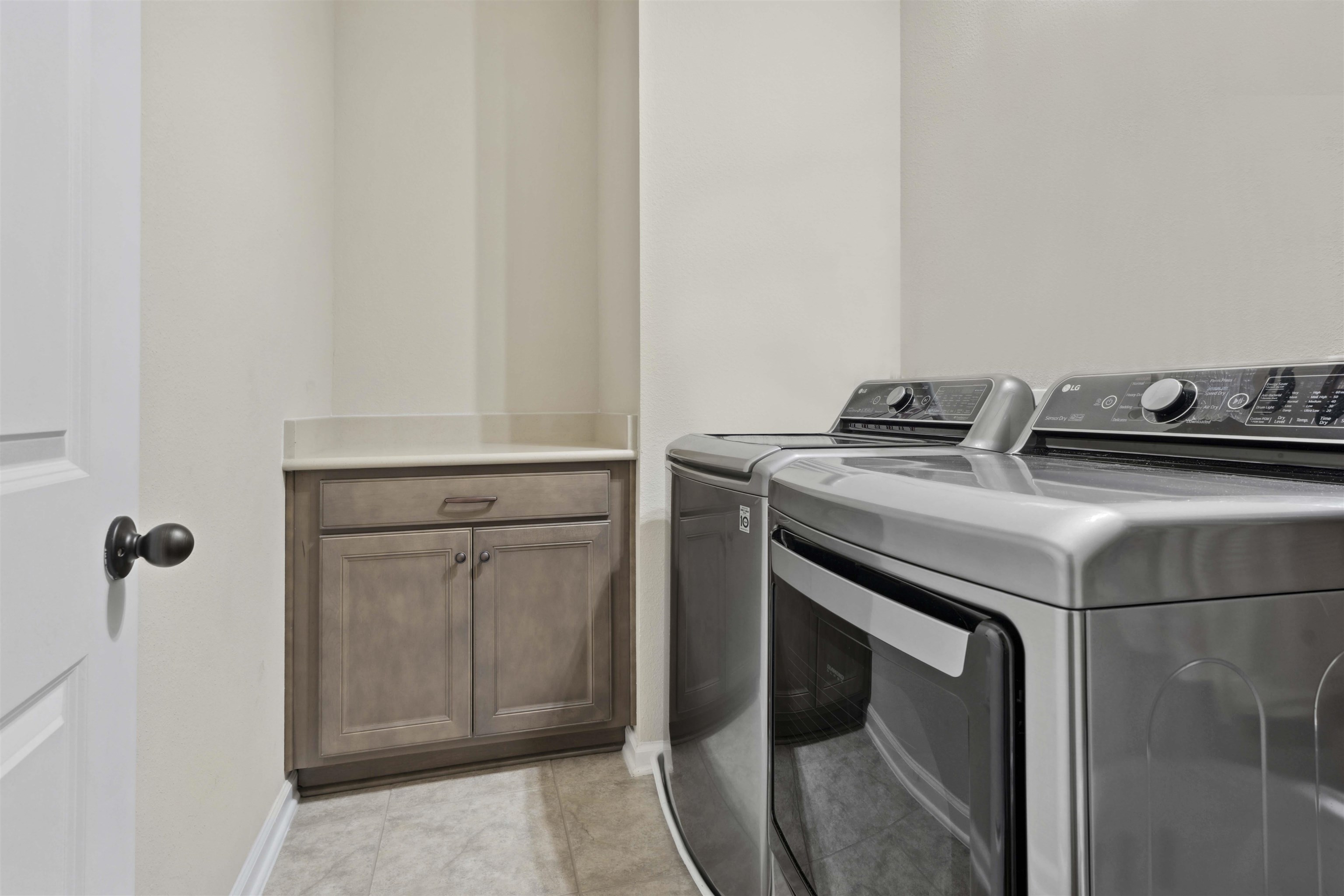 Image 46 of 75 For 62 Guanahani Trl