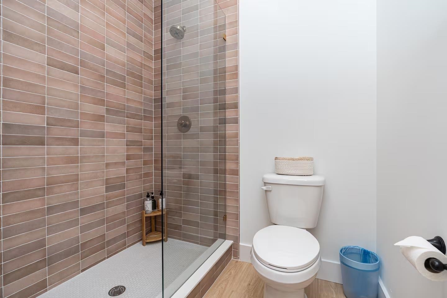 Image 20 of 32 For 600 Twenty-first St