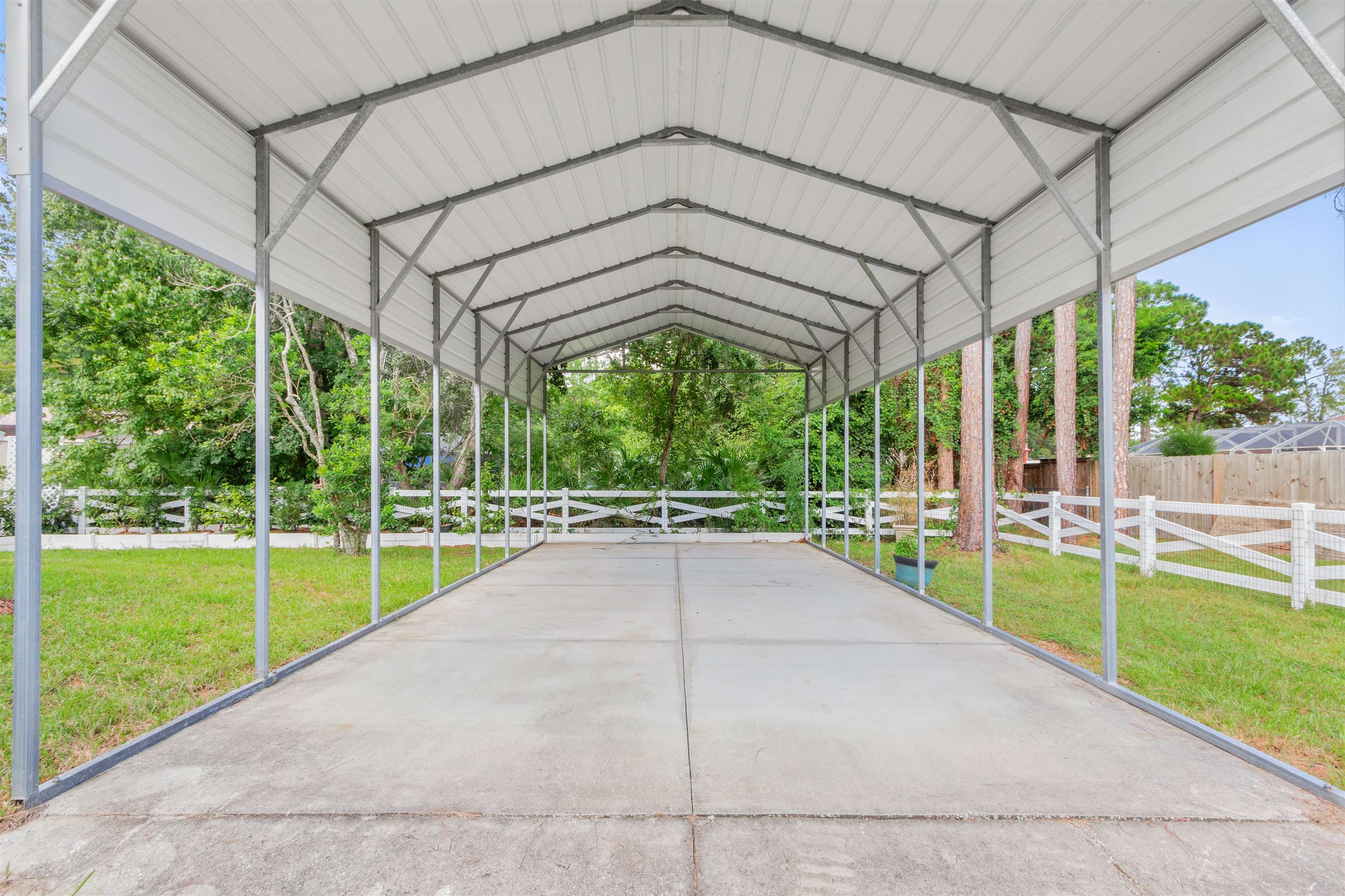 Image 36 of 61 For 6779 Magnolia Ln