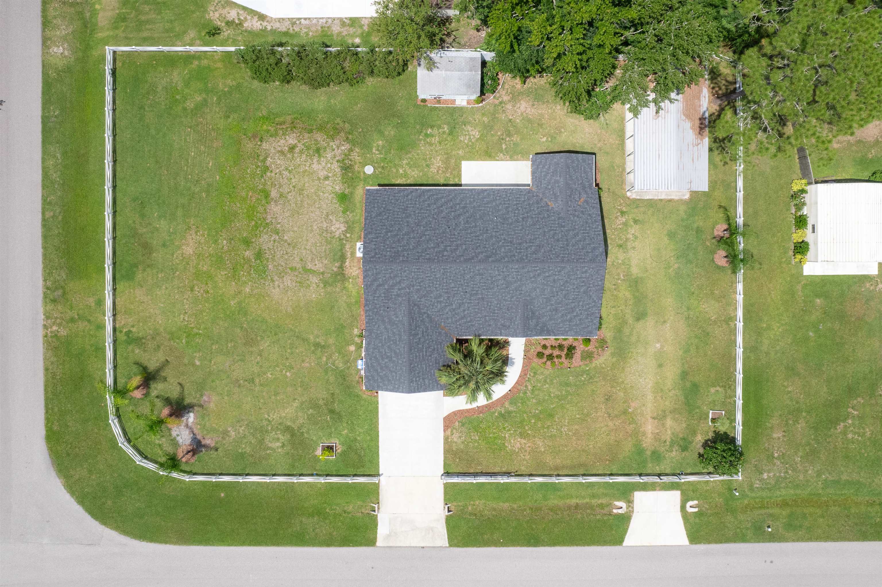 Image 45 of 61 For 6779 Magnolia Ln