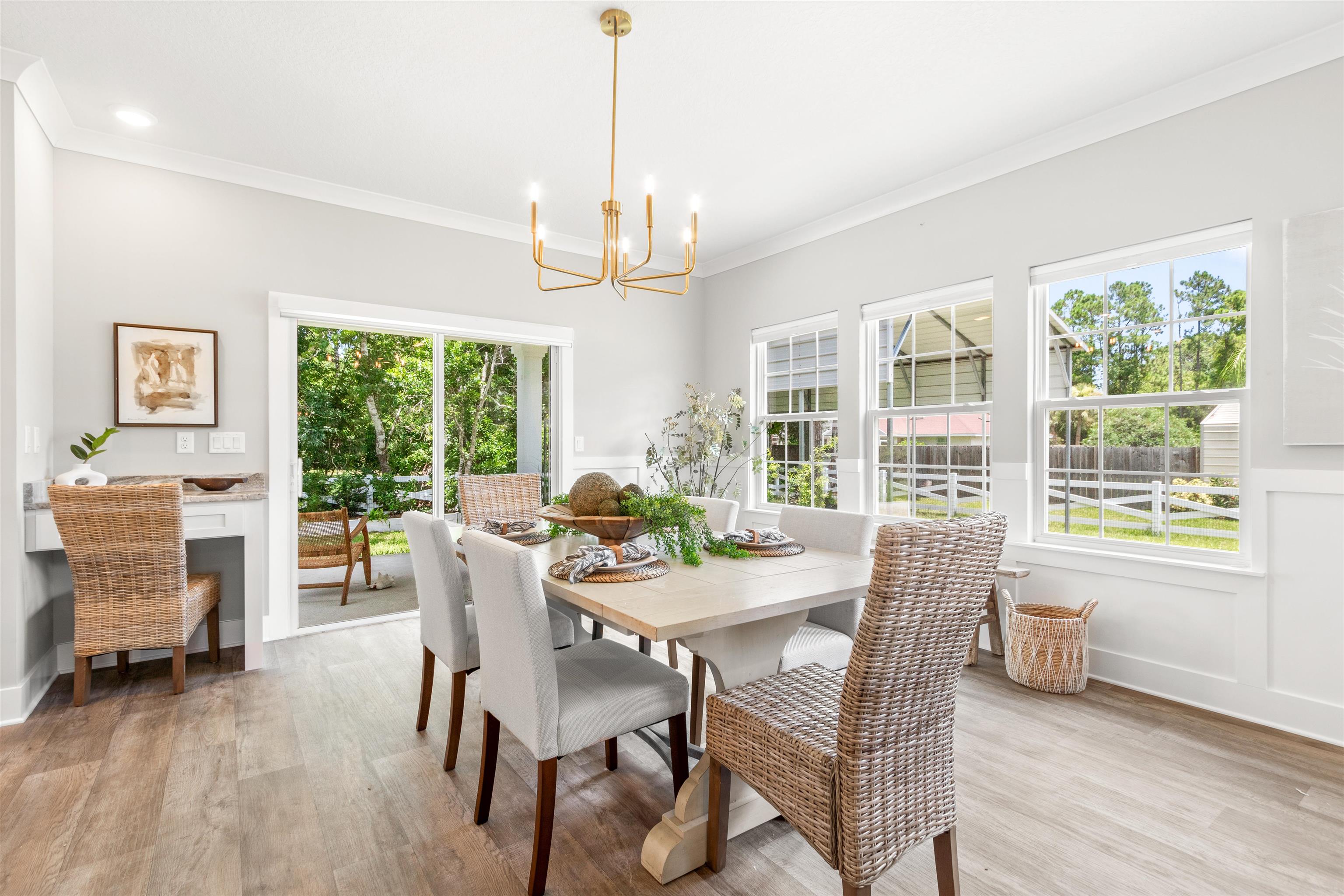 Image 7 of 61 For 6779 Magnolia Ln