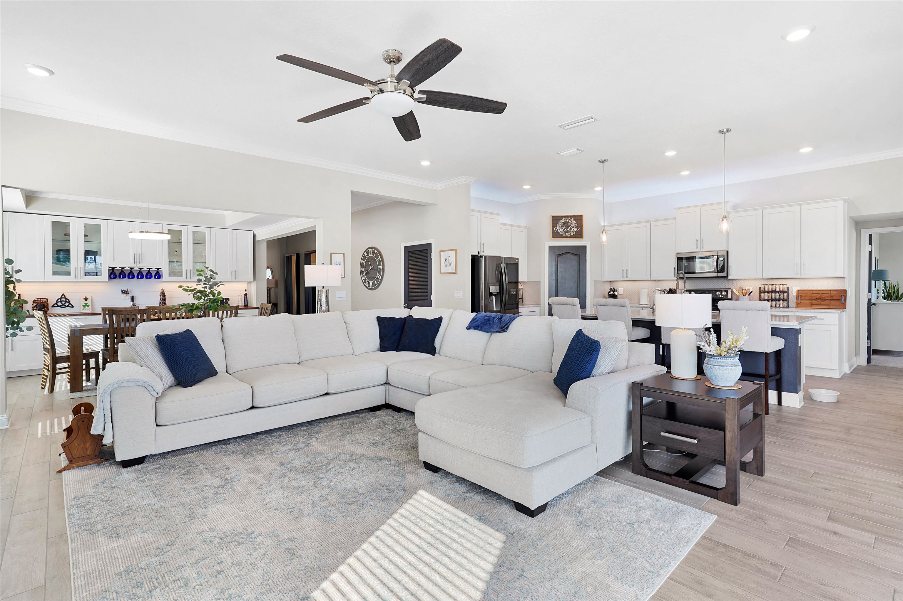 Image 11 of 51 For 84 Pyrite Pl