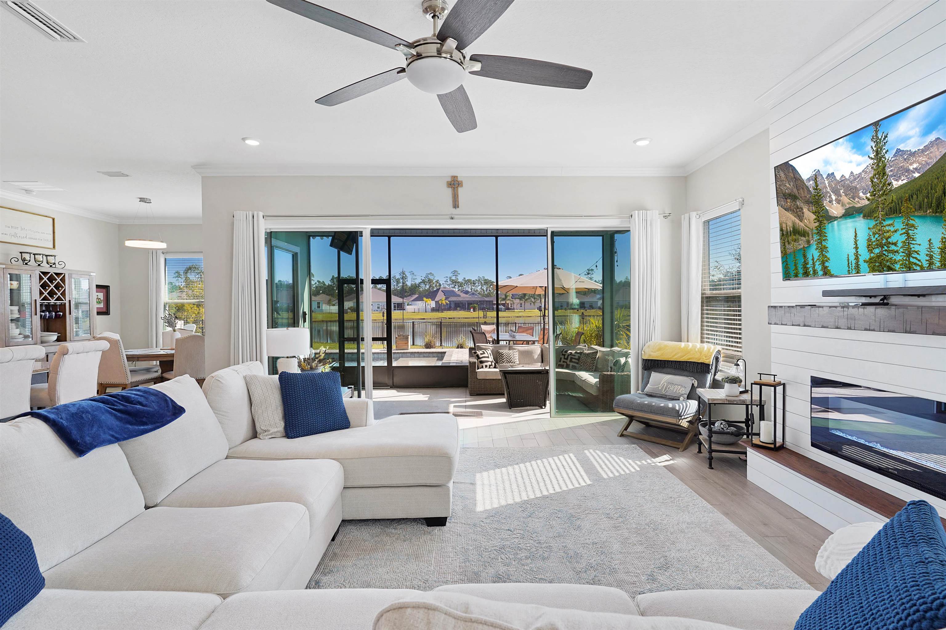 Image 2 of 51 For 84 Pyrite Pl