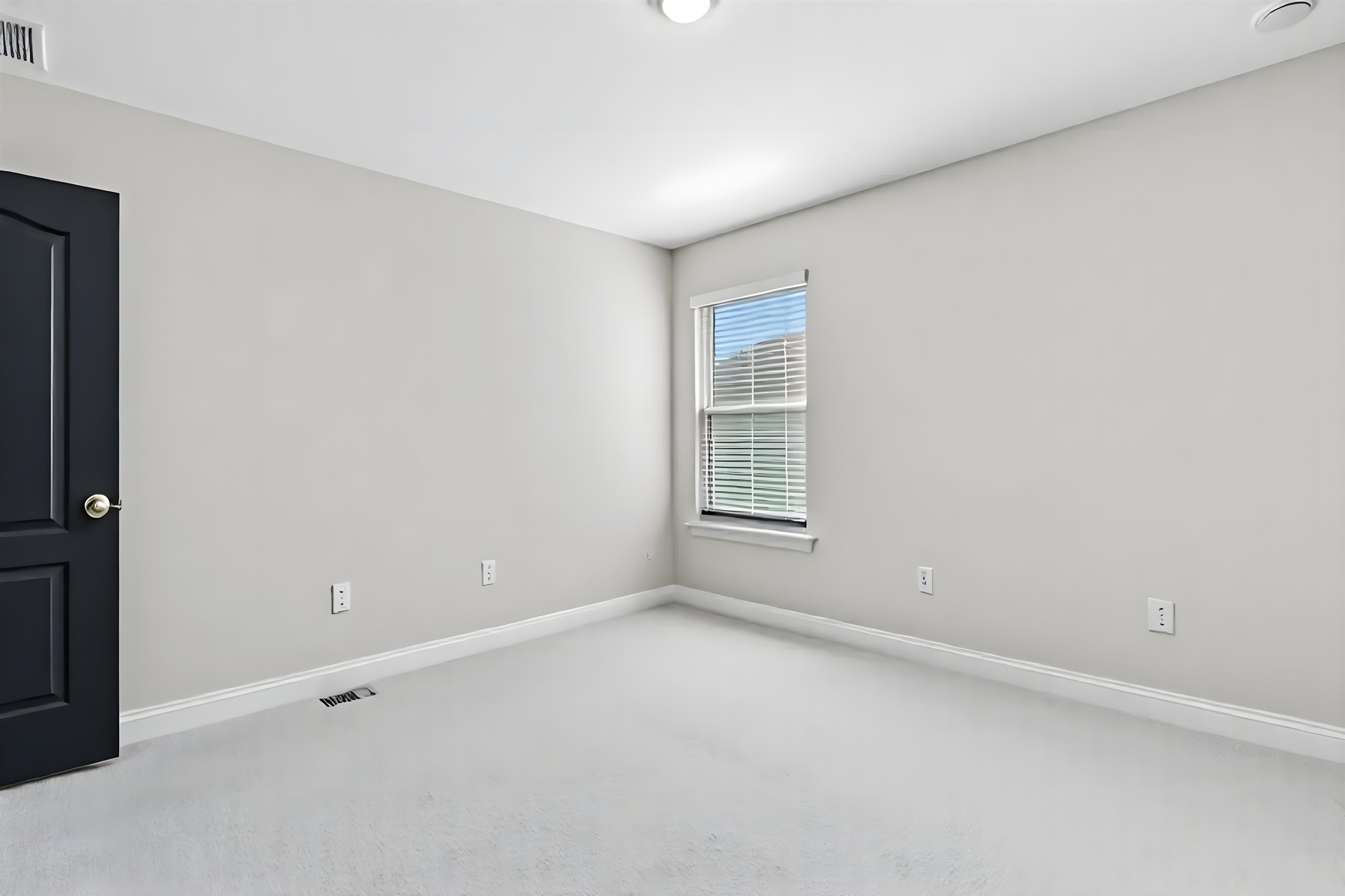 Image 29 of 51 For 84 Pyrite Pl