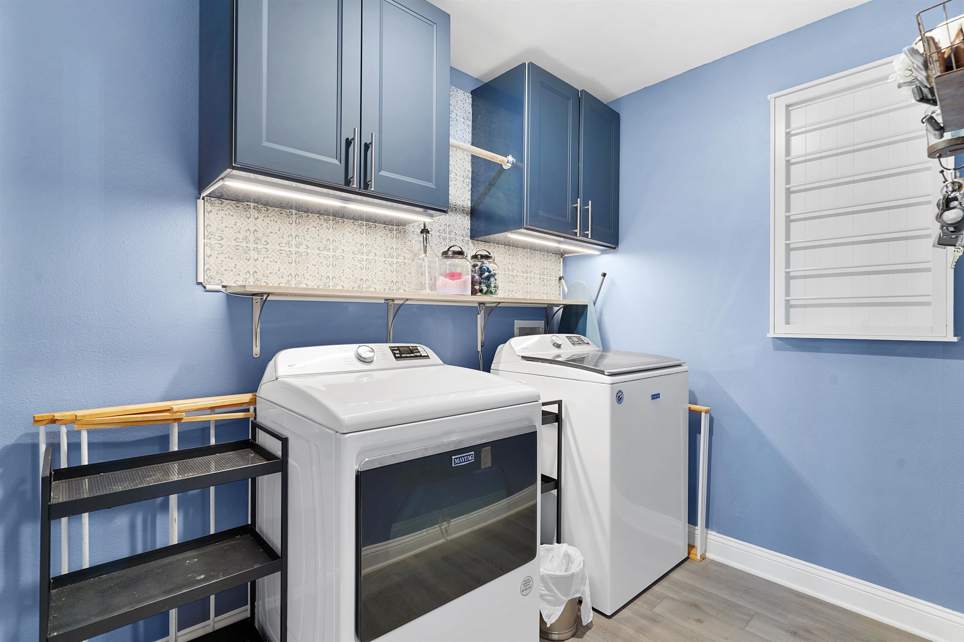 Image 32 of 51 For 84 Pyrite Pl