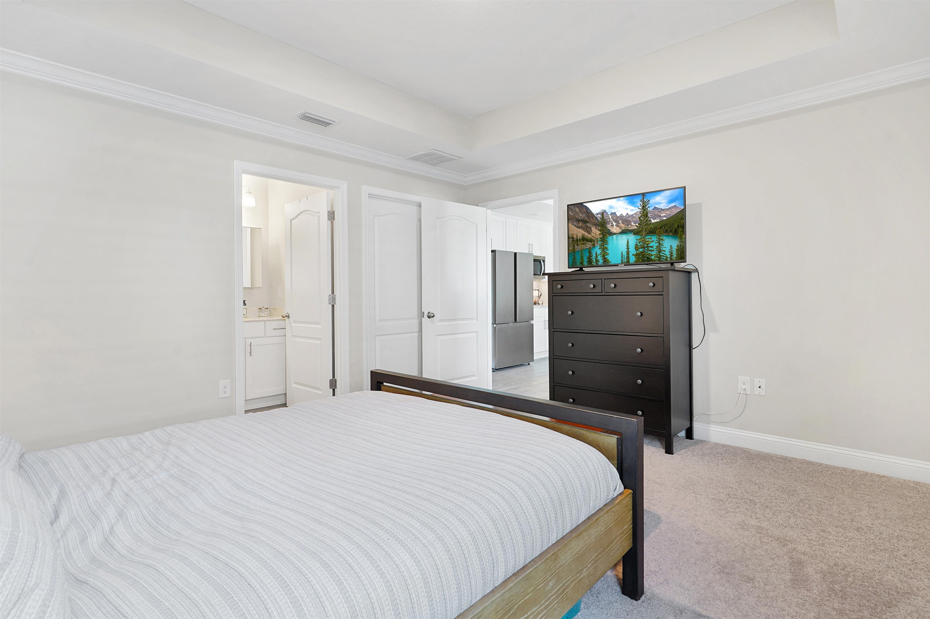 Image 36 of 51 For 84 Pyrite Pl