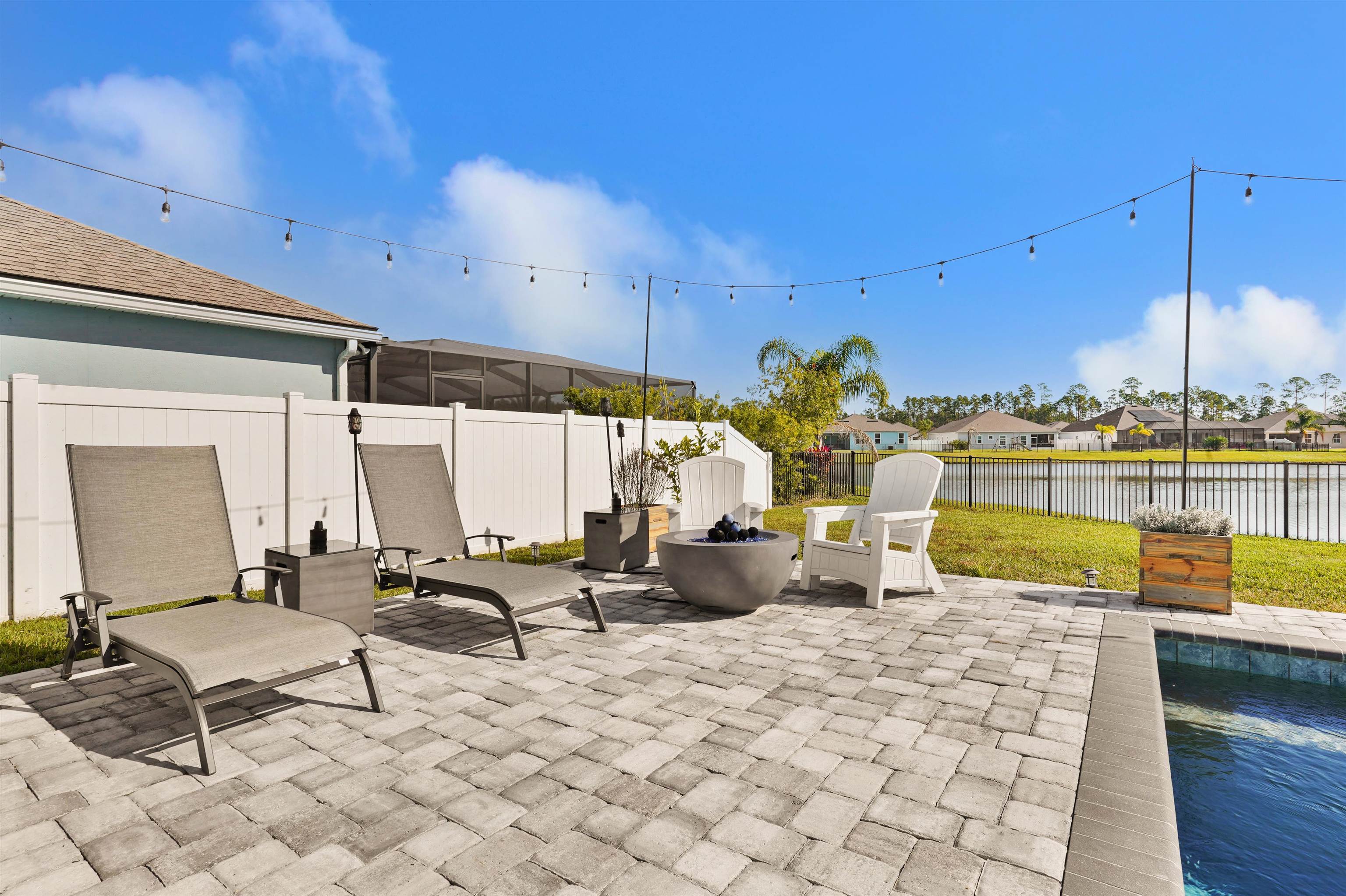 Image 40 of 51 For 84 Pyrite Pl