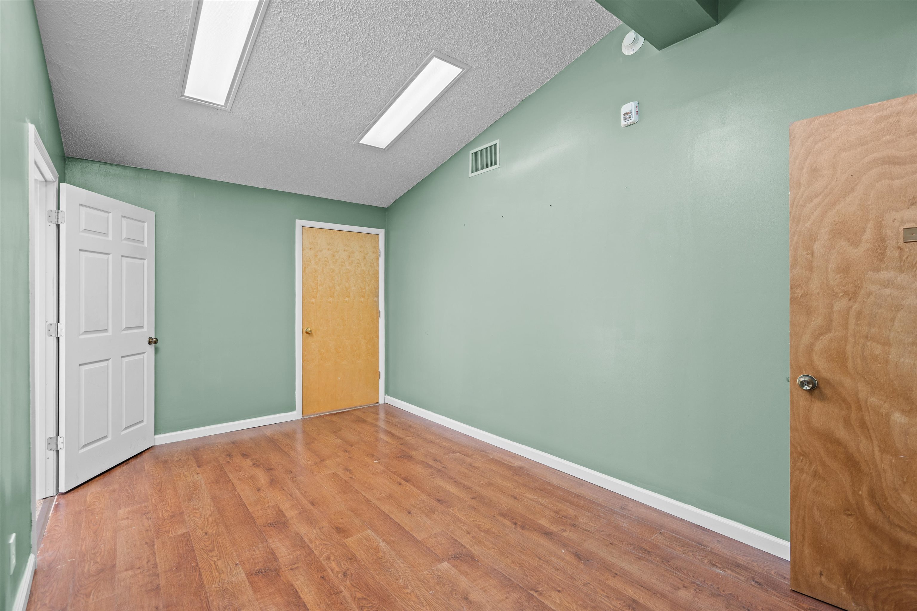 Image 22 of 26 For 1100 Ponce De Leon Blvd S 1