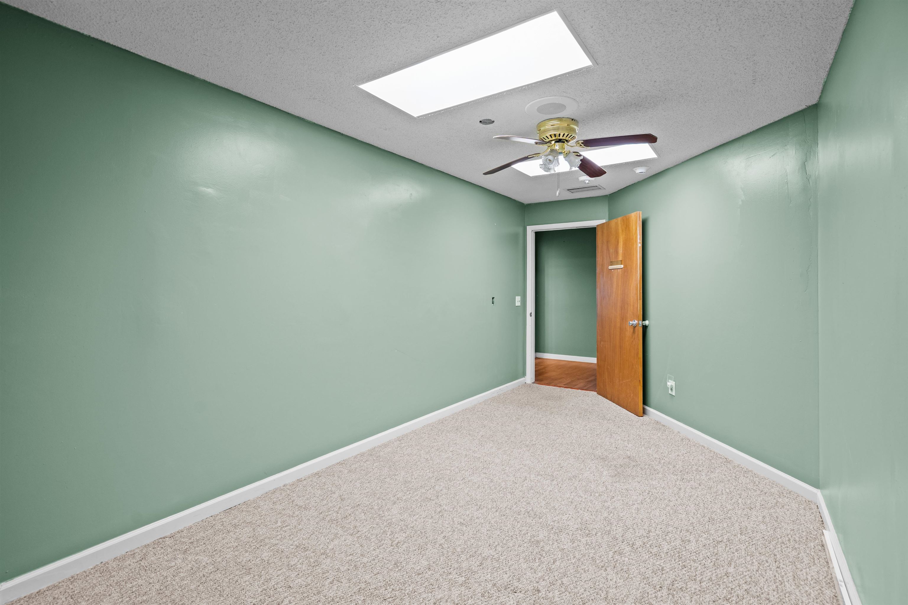 Image 25 of 26 For 1100 Ponce De Leon Blvd S 1